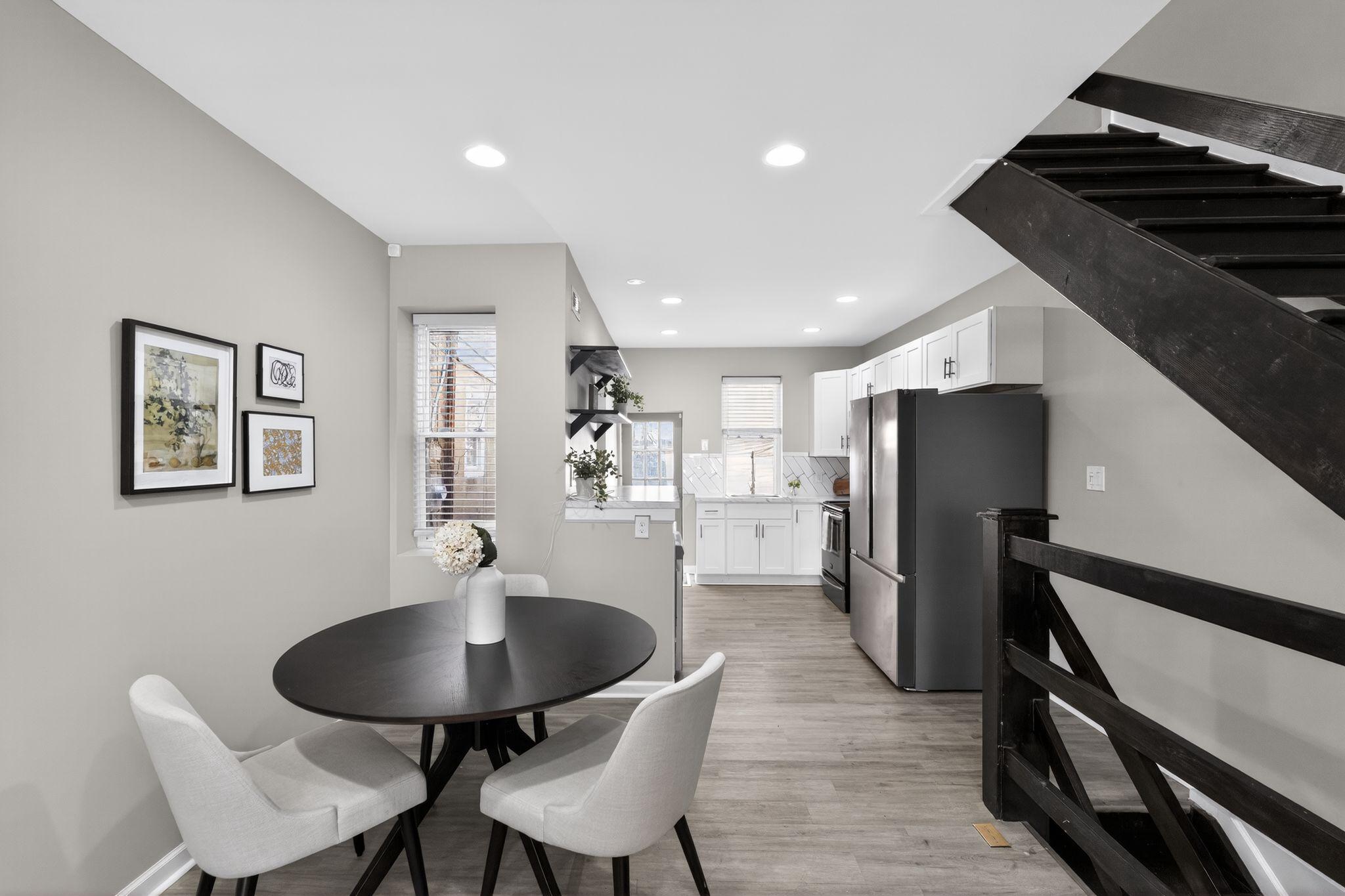 POINT BREEZE - Residential