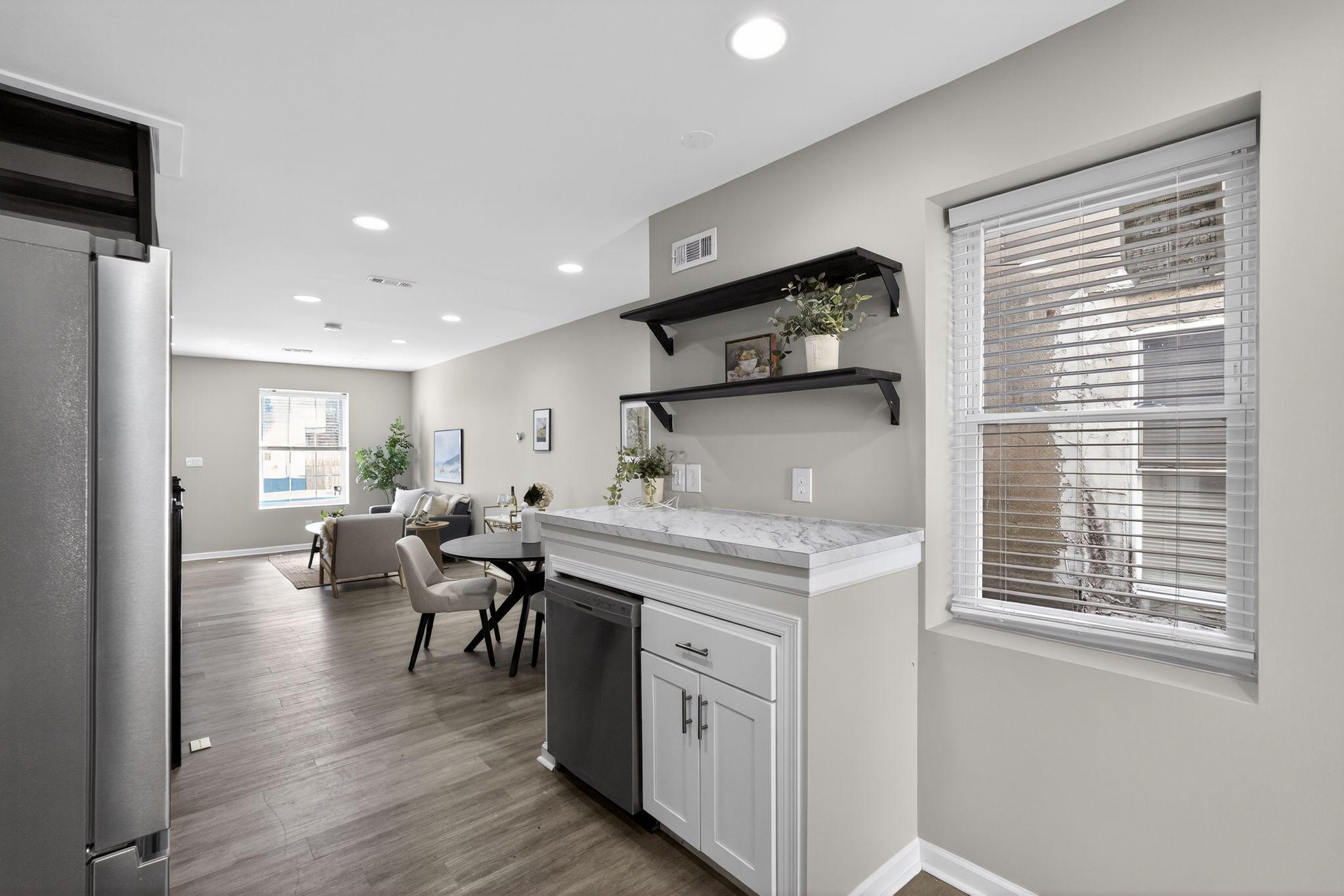 POINT BREEZE - Residential