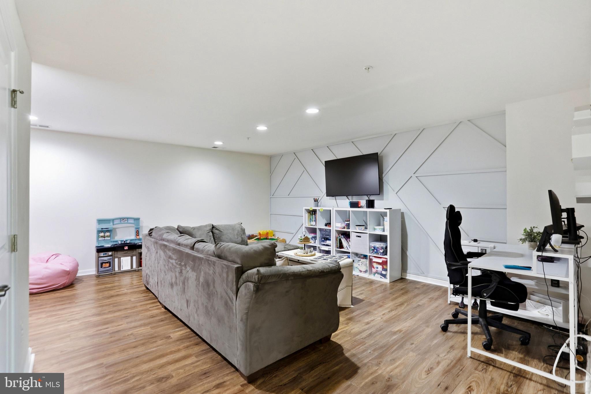 BRUNSWICK CROSSING - Residential