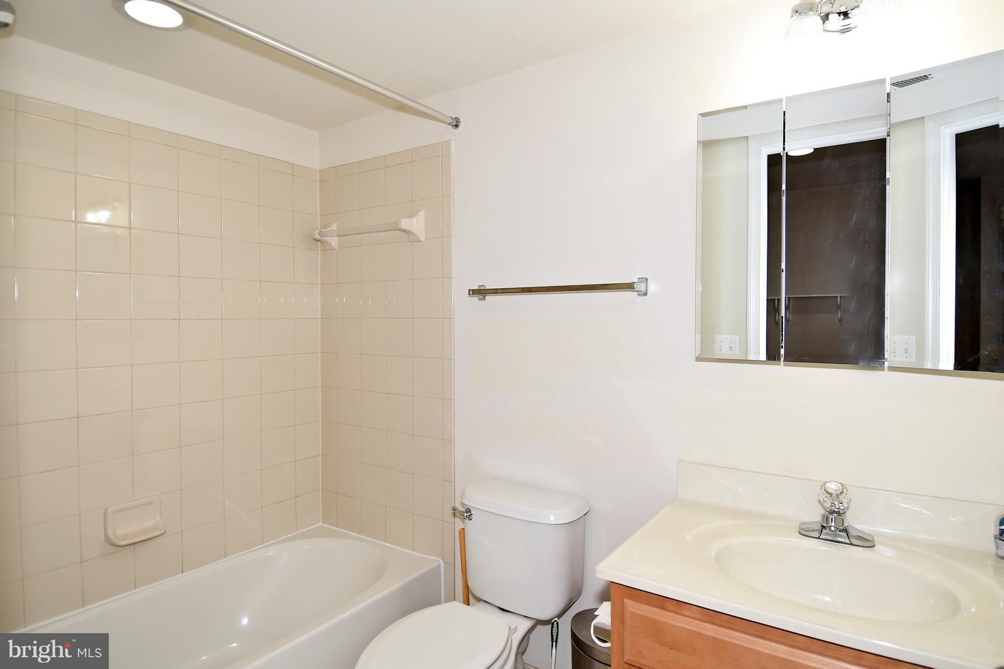 RIPPON LANDING - Residential Lease