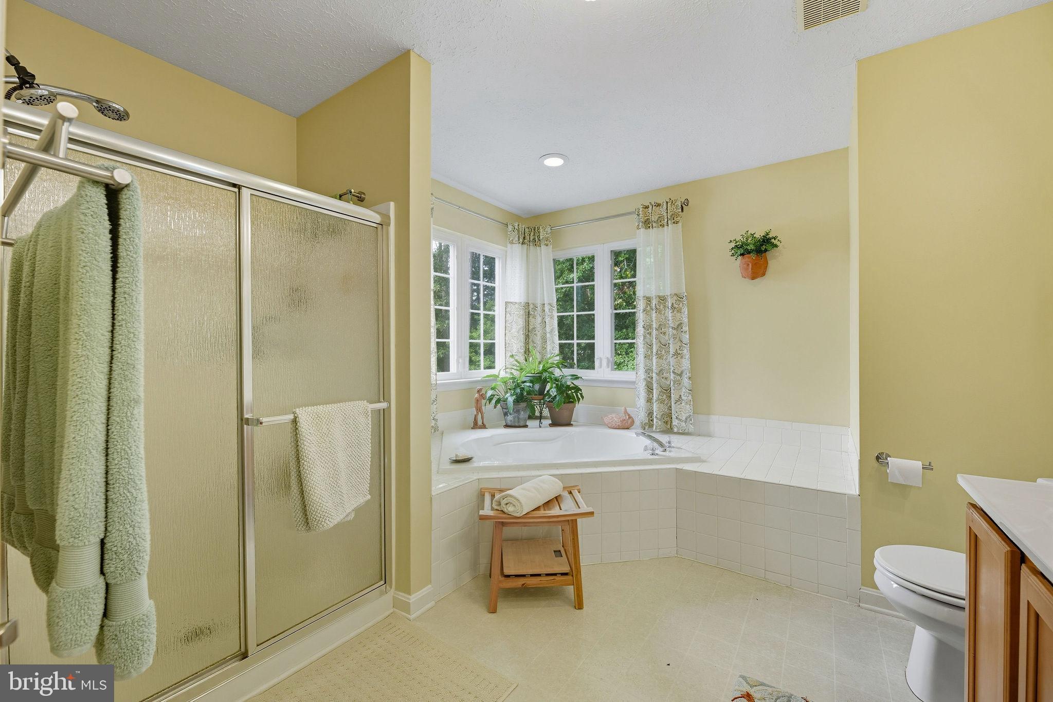 WILLOW WOODS - Residential