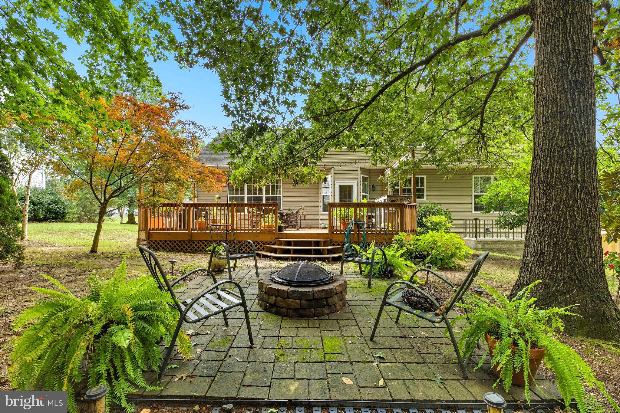 WILLOW WOODS - Residential