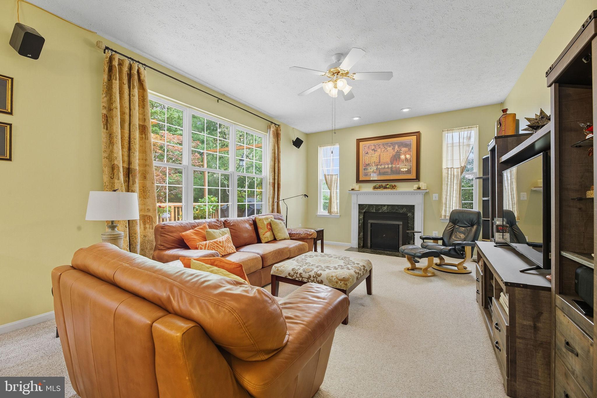 WILLOW WOODS - Residential