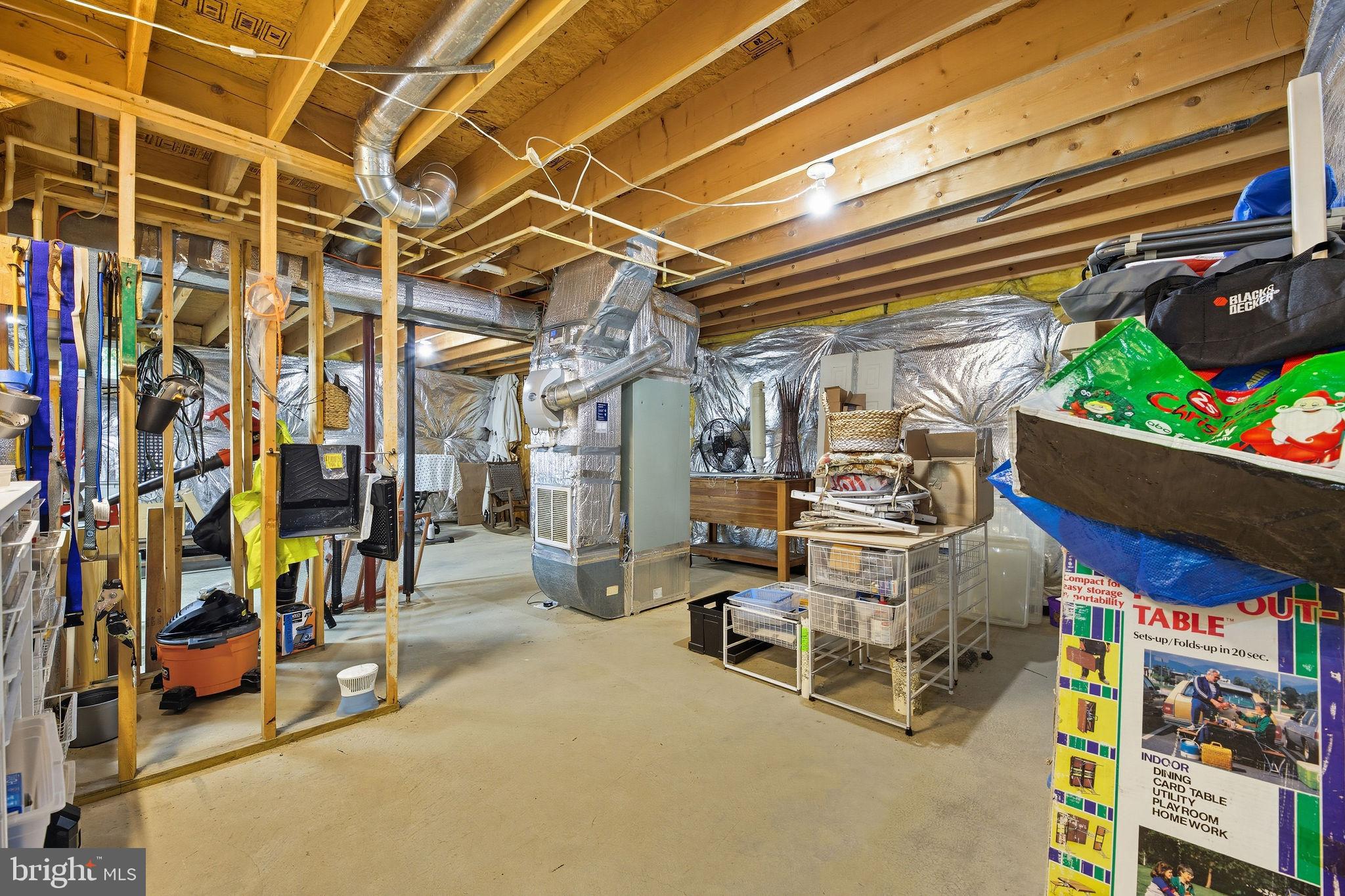 WILLOW WOODS - Residential