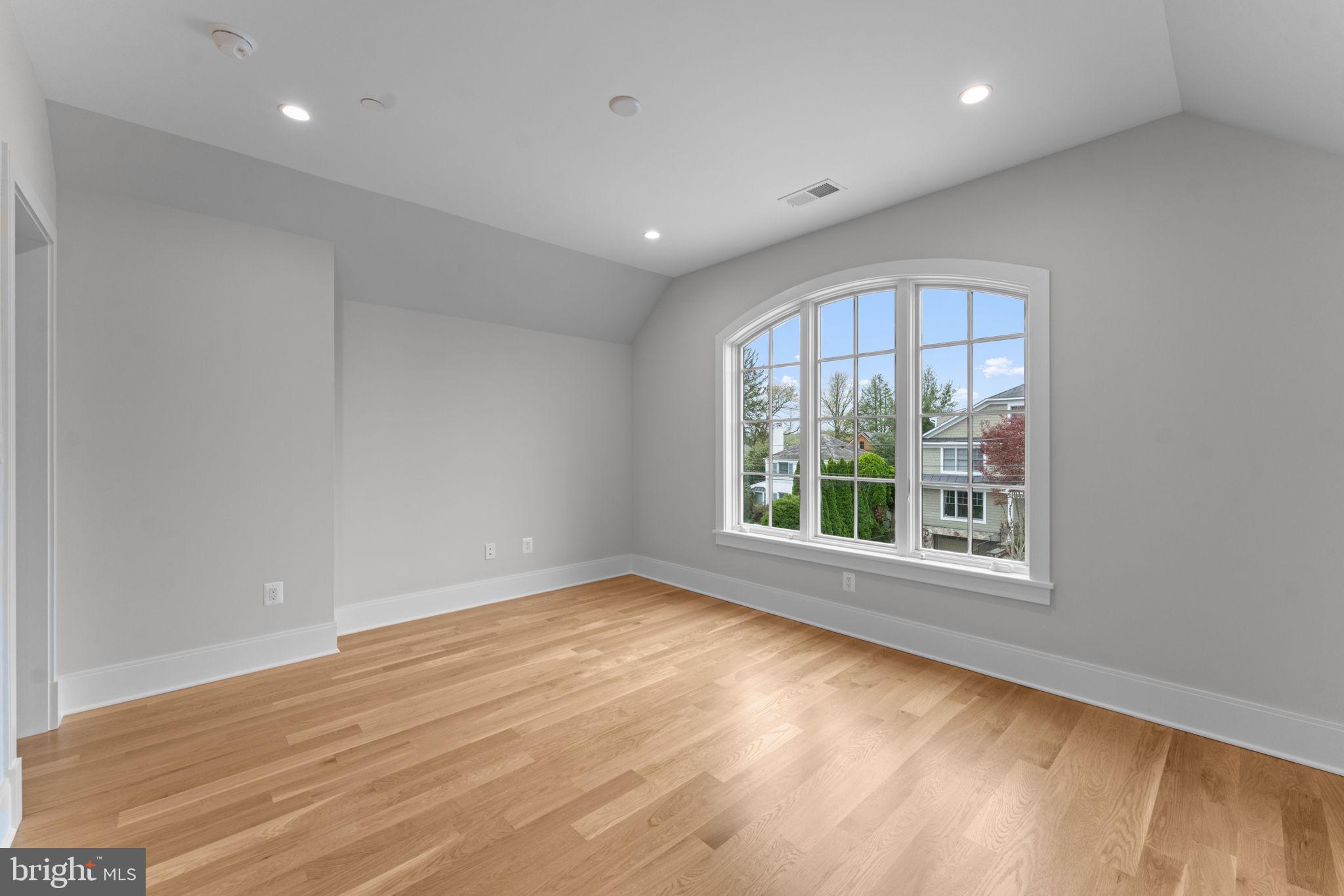 BRADLEY VILLAGE - Residential