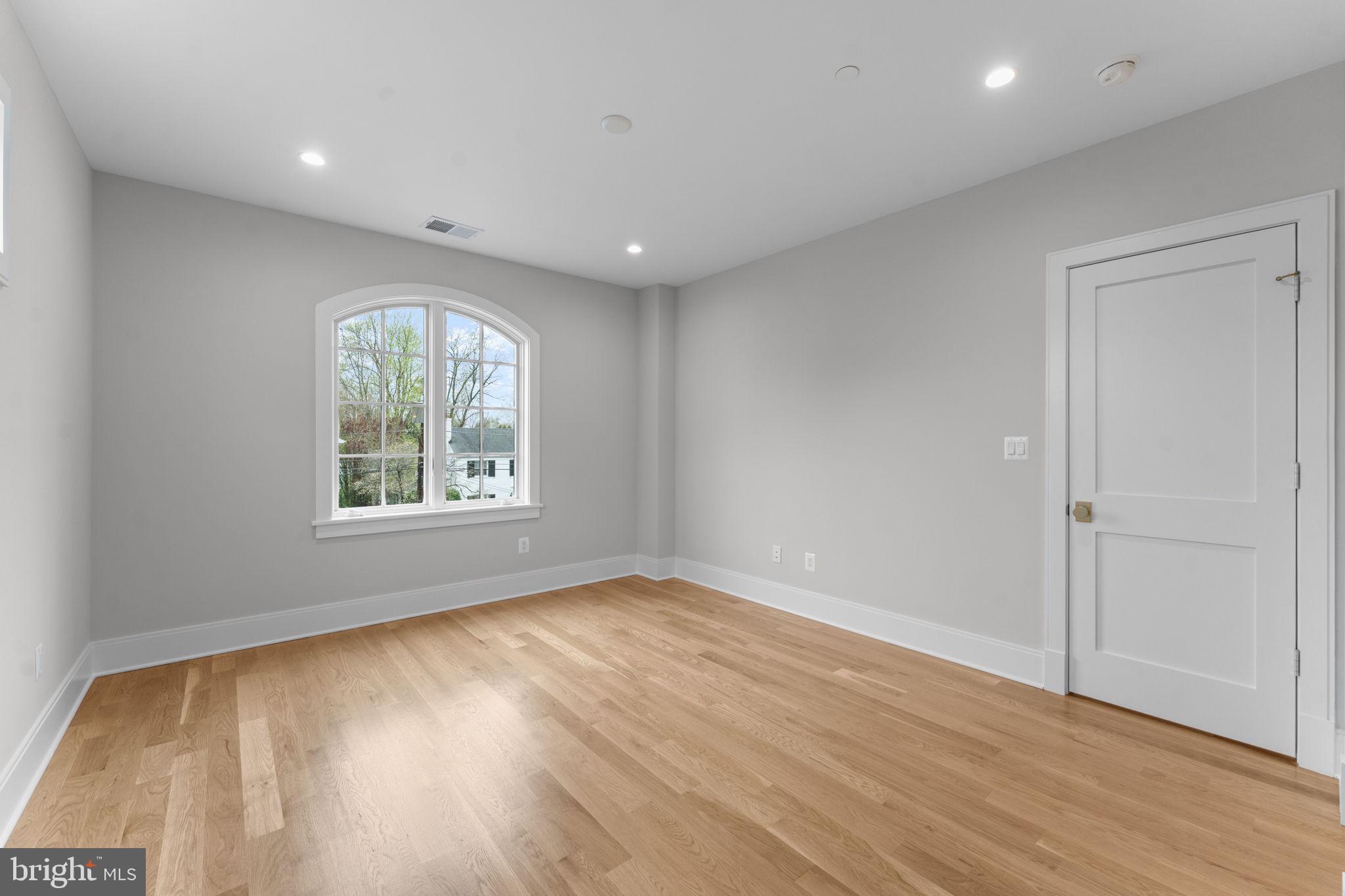 BRADLEY VILLAGE - Residential