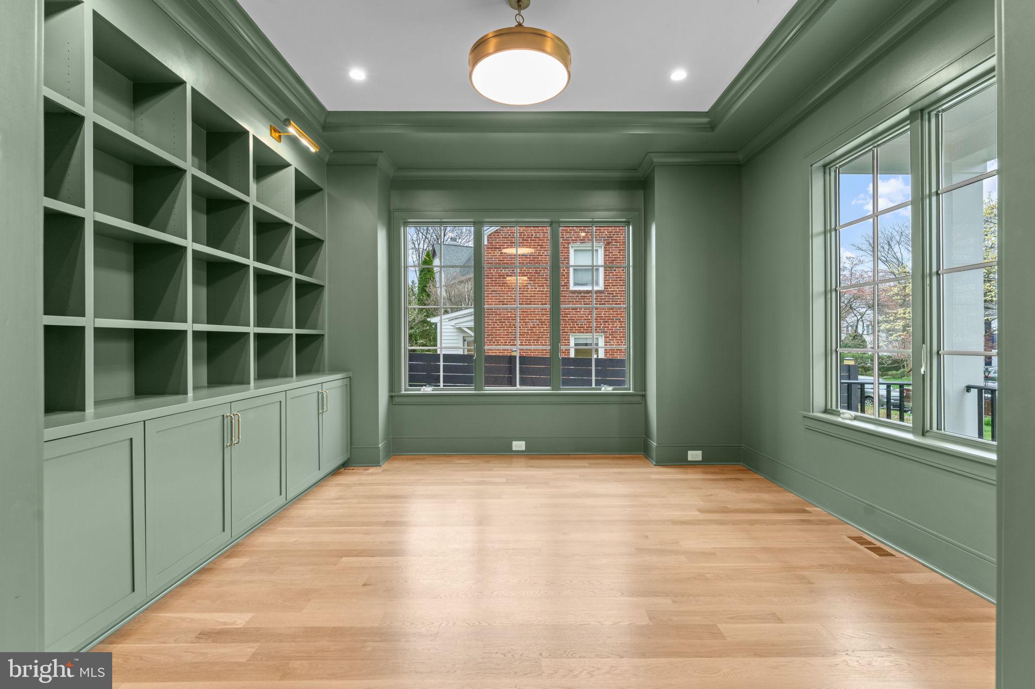 BRADLEY VILLAGE - Residential