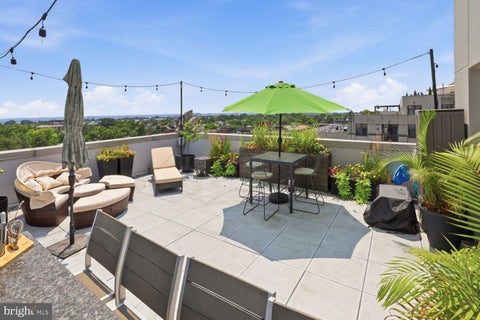 Photo of 1021 N Garfield Street #913, ARLINGTON, VA 22201 (MLS # VAAR2076902)