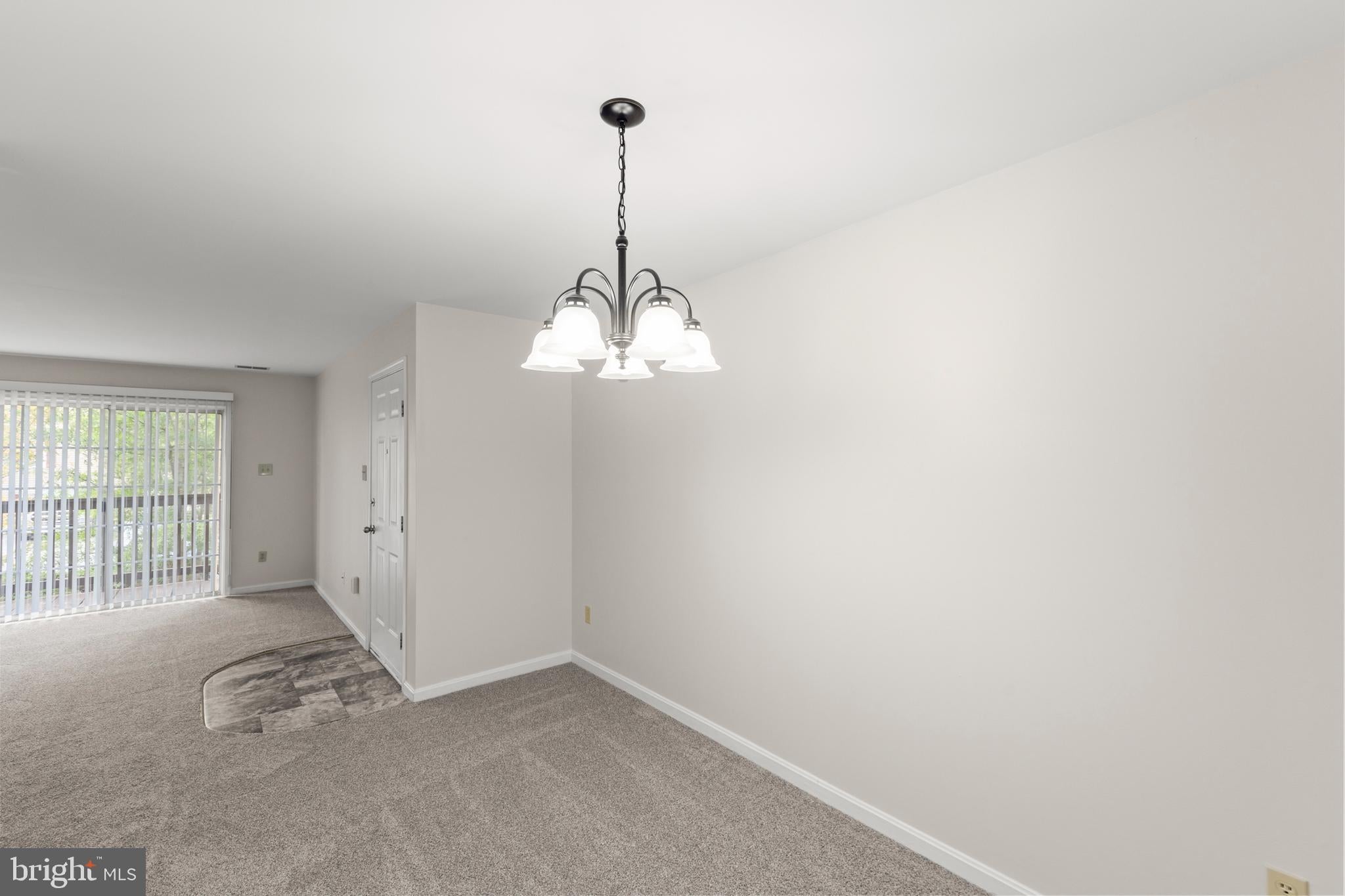 111 TIMBERLAKE TERRACE 5 5