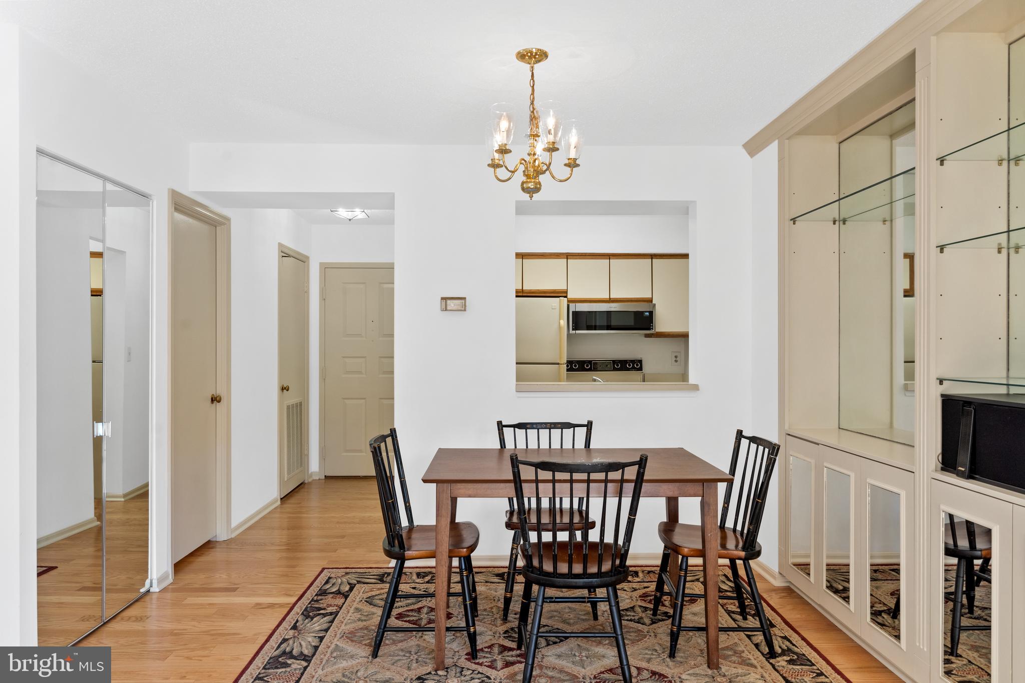 ASTORIA CONDOMINIUM - Residential Lease