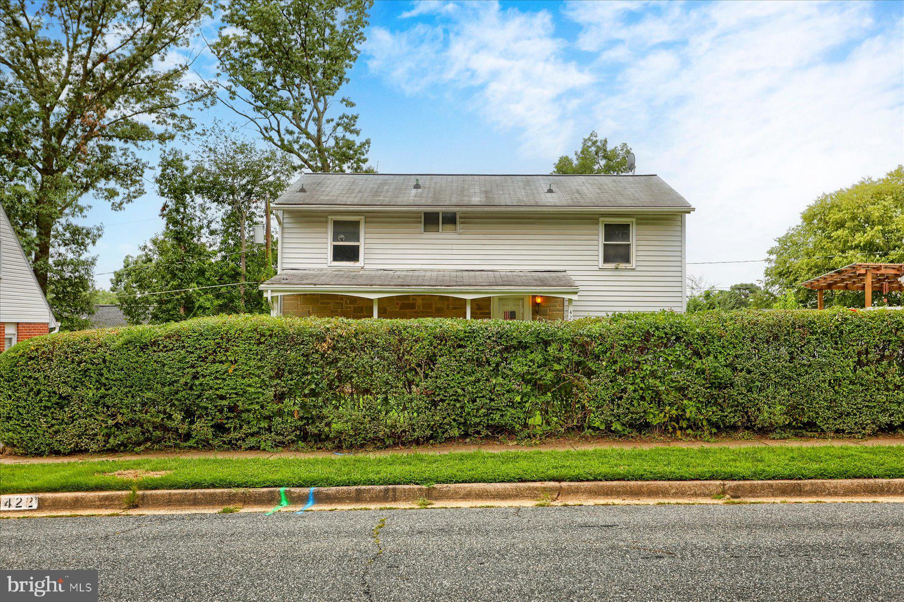422 BRESLIN ROAD
