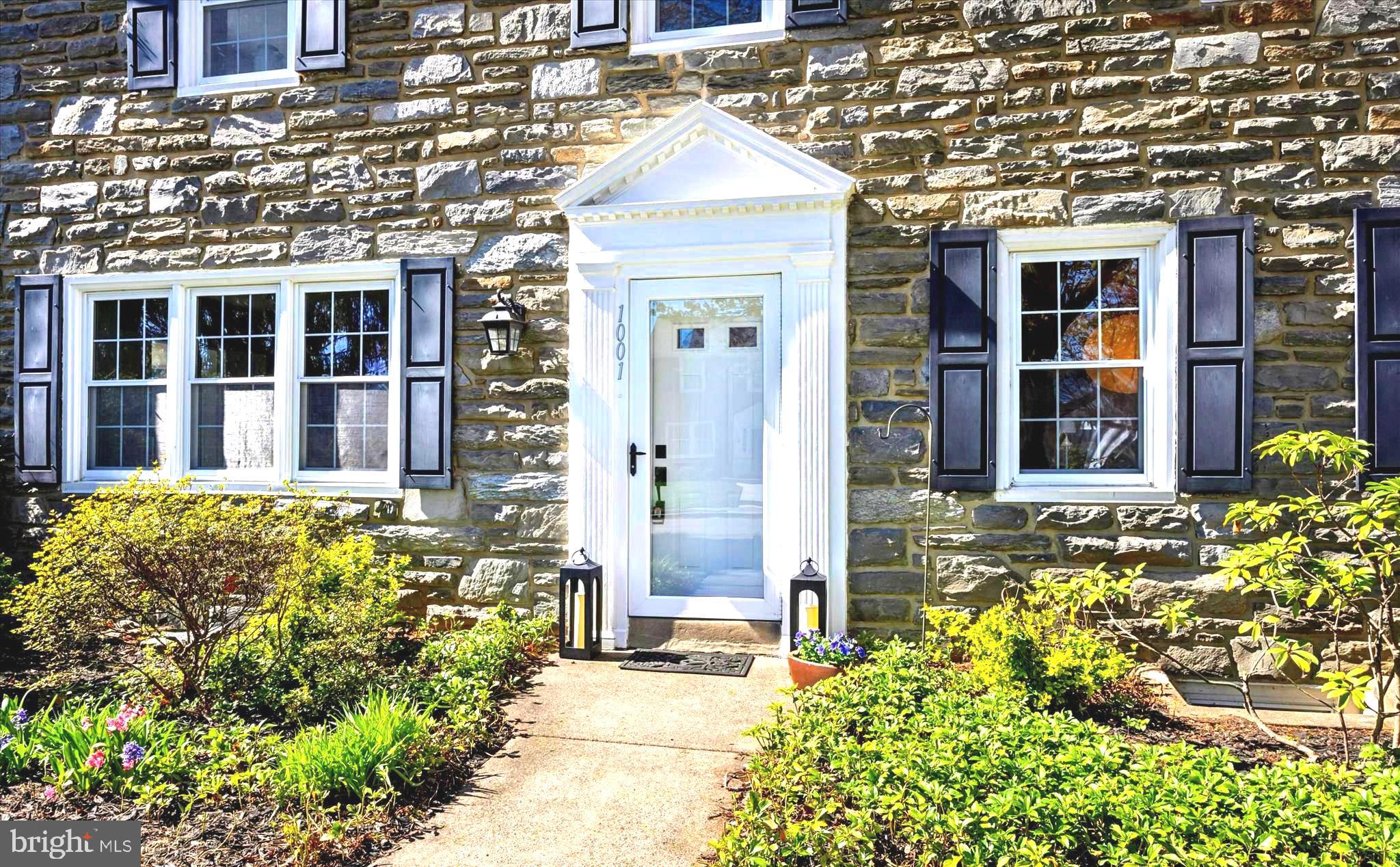 ARONIMINK ESTATES - Residential