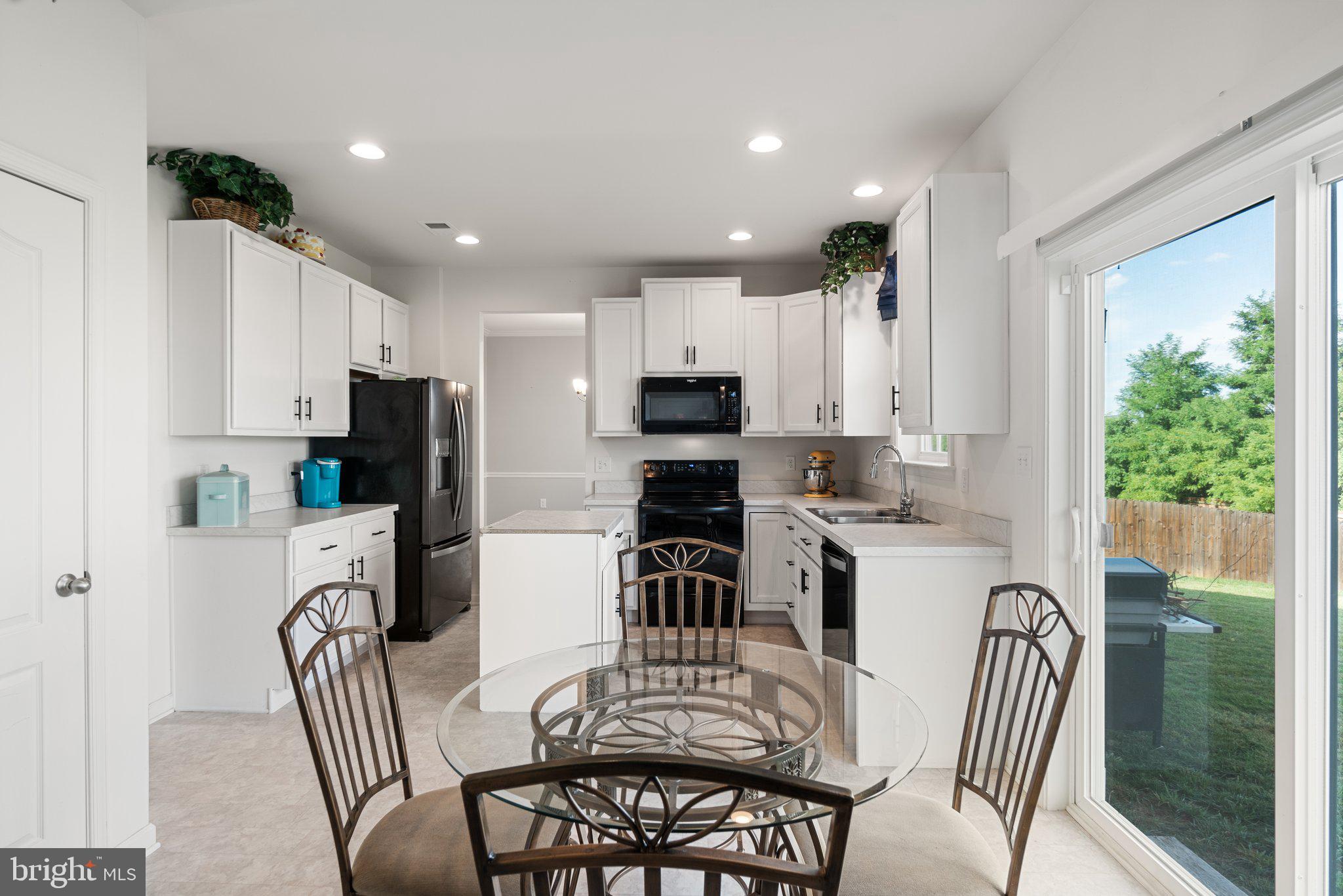 MCCAULEY CROSSING - Residential