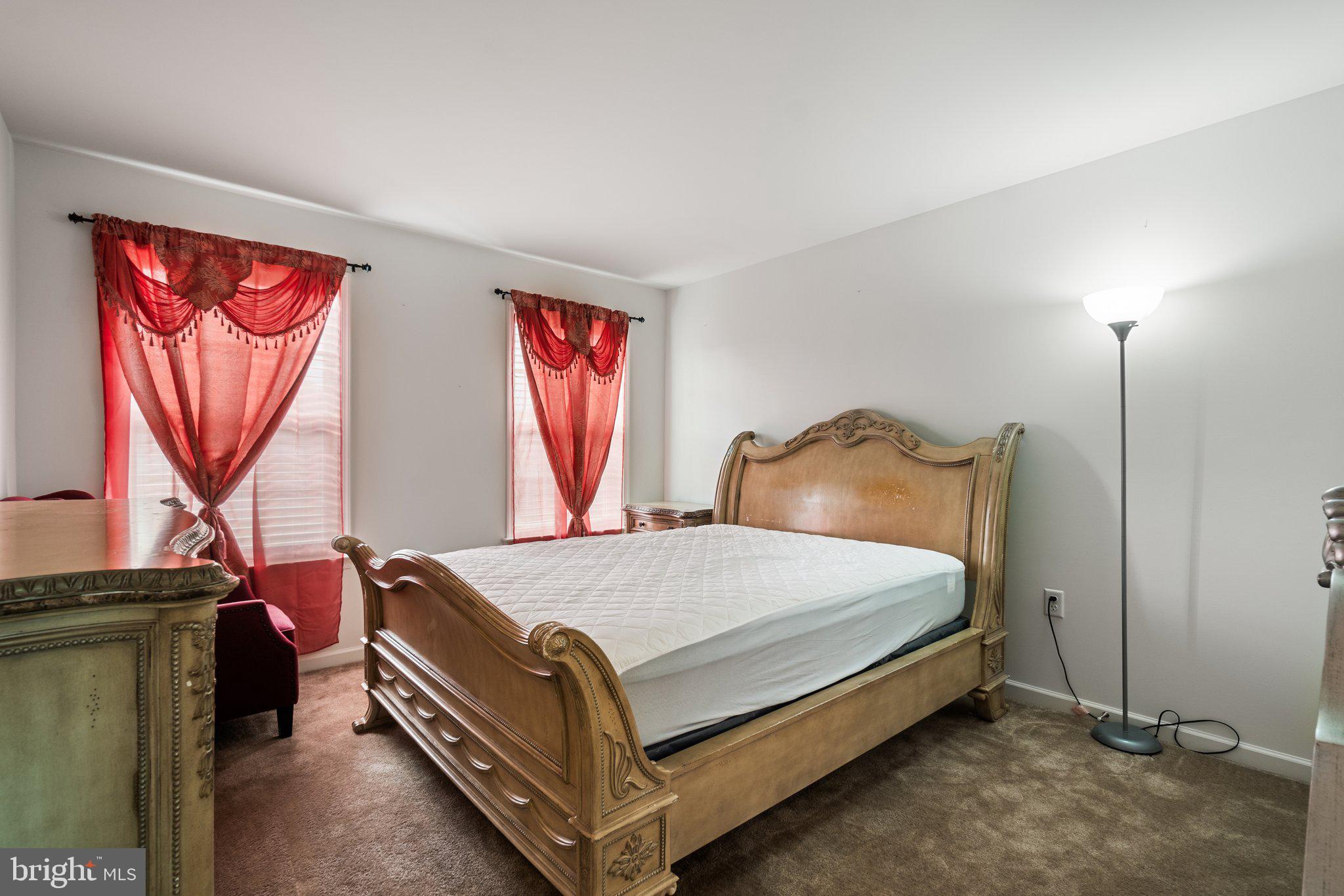 MCCAULEY CROSSING - Residential