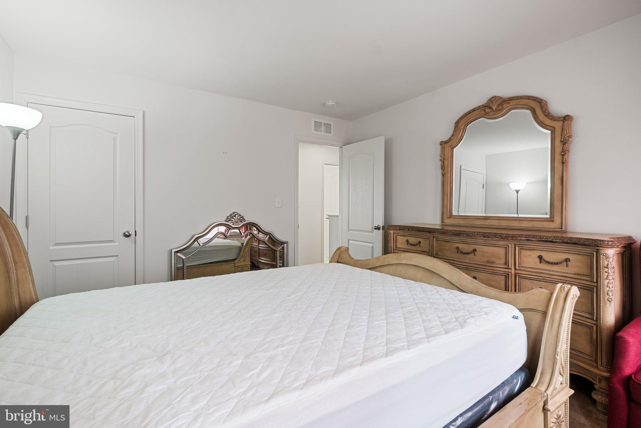 MCCAULEY CROSSING - Residential