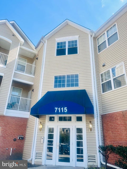 Condo For Sale - 7115 Sandown Circle #201<br/> BALTIMORE, MD 21244