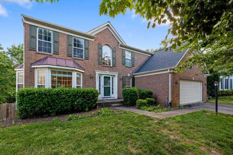 Homes For Sale - 20941 Lohengrin Court<br/> ASHBURN, VA 20147