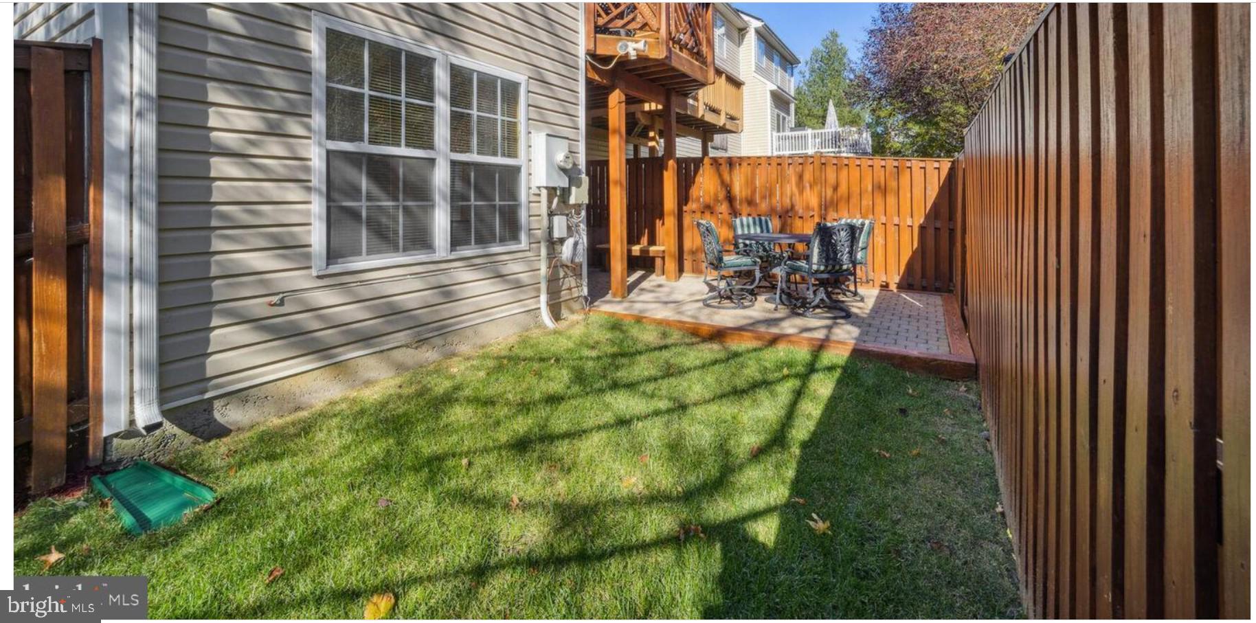 PERRYWOOD - Residential Lease