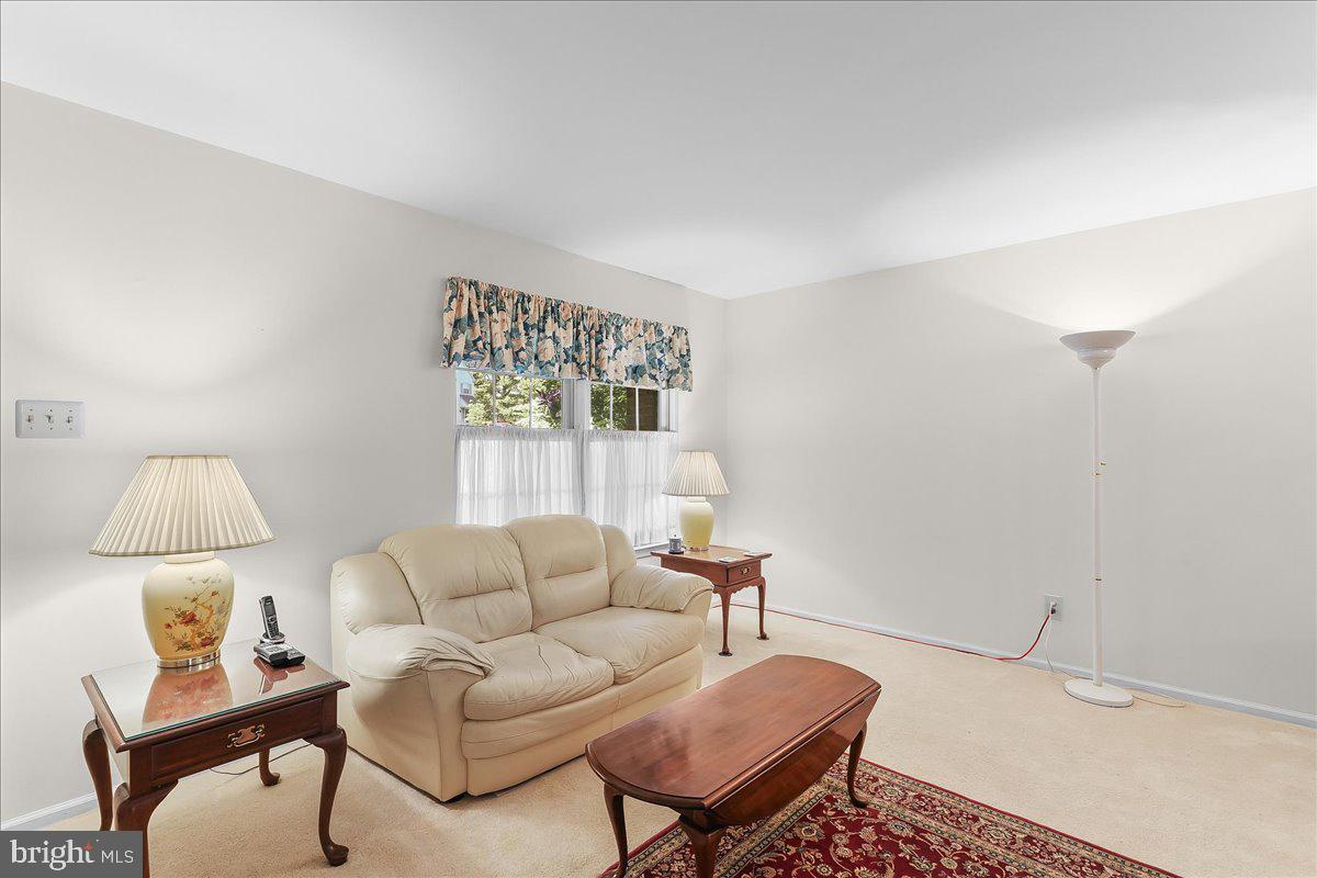 LONGWOOD CROSSING - Residential