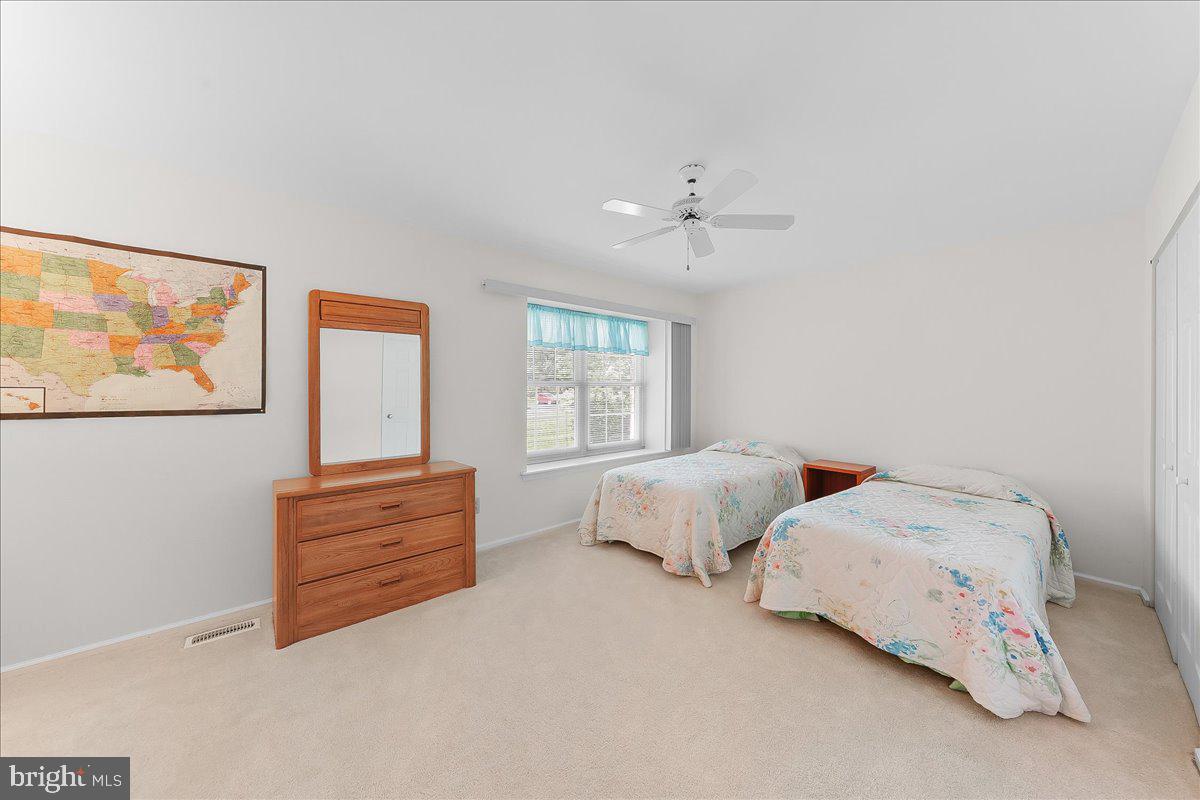 LONGWOOD CROSSING - Residential
