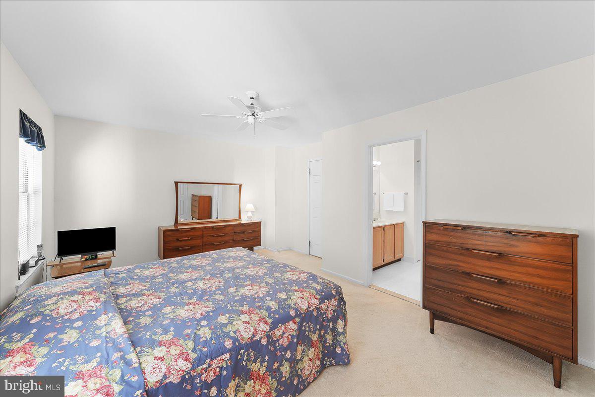 LONGWOOD CROSSING - Residential