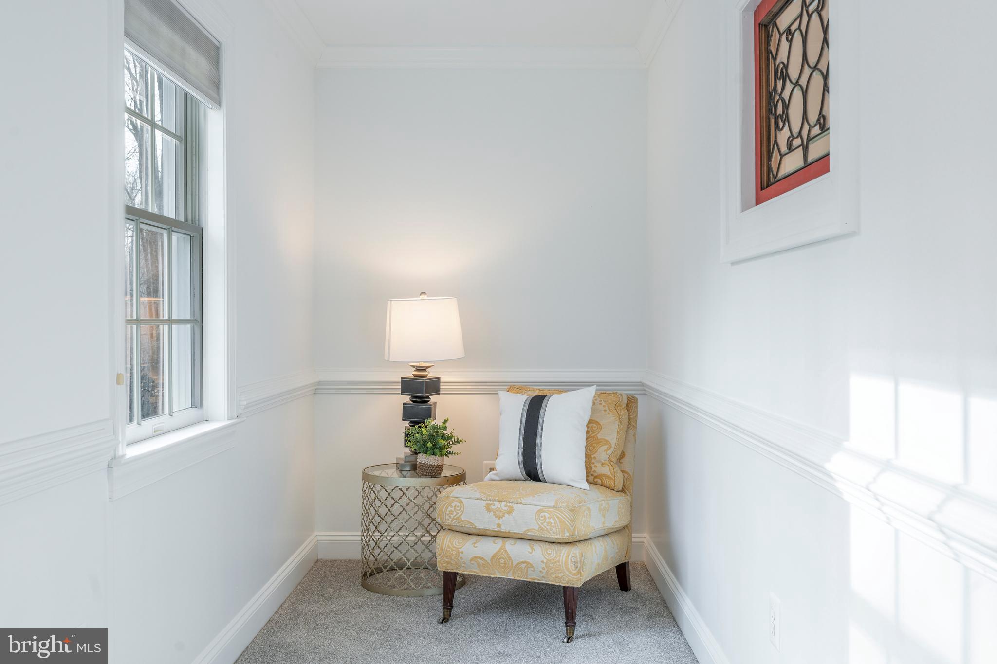 HONEYSUCKLE HILL - Residential