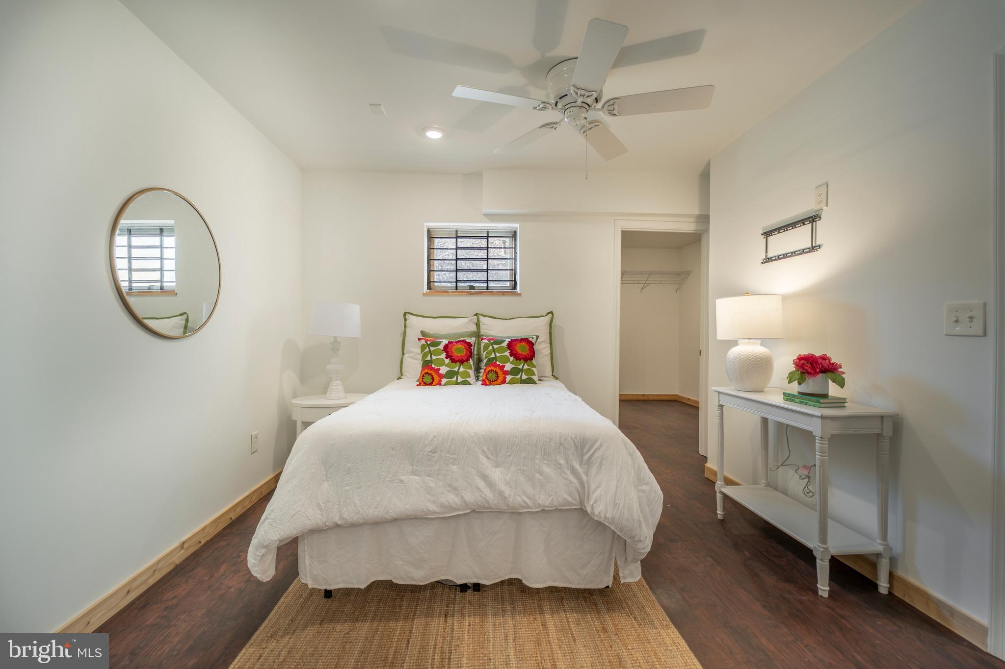 HONEYSUCKLE HILL - Residential