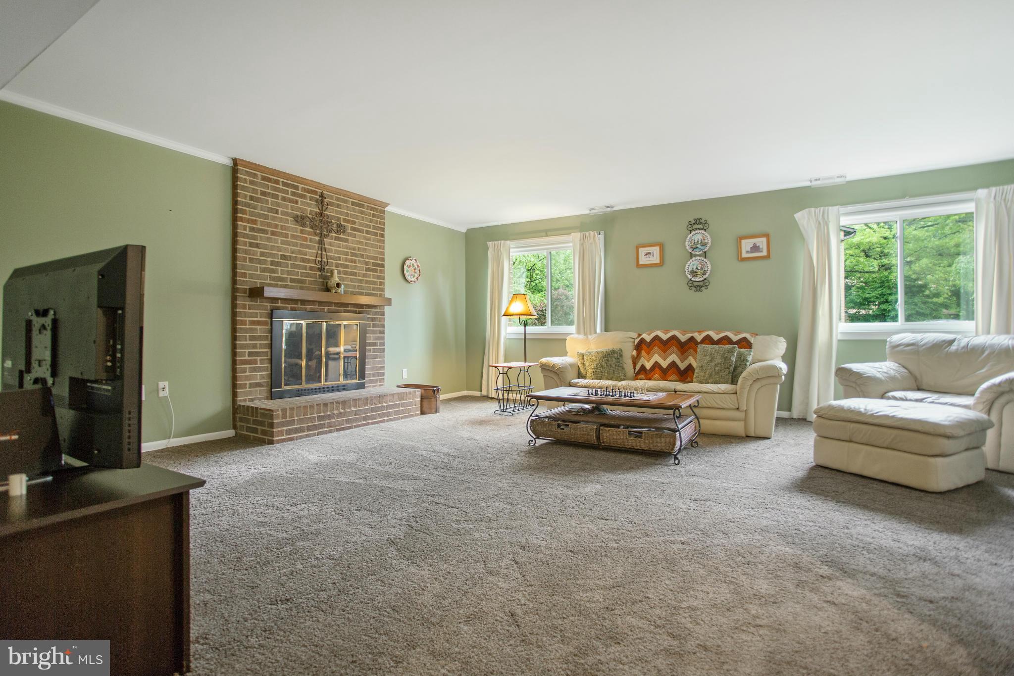 WOODBURY WOODS - Residential