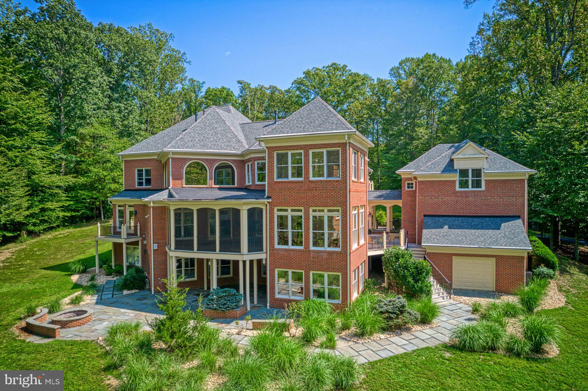 CATHEDRAL FOREST - Residential