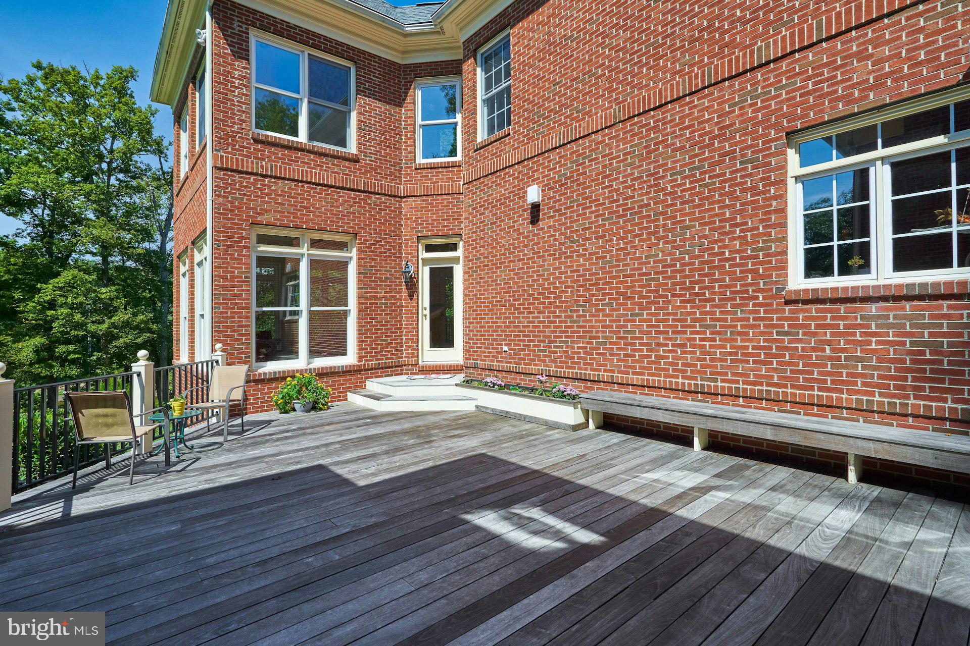 CATHEDRAL FOREST - Residential