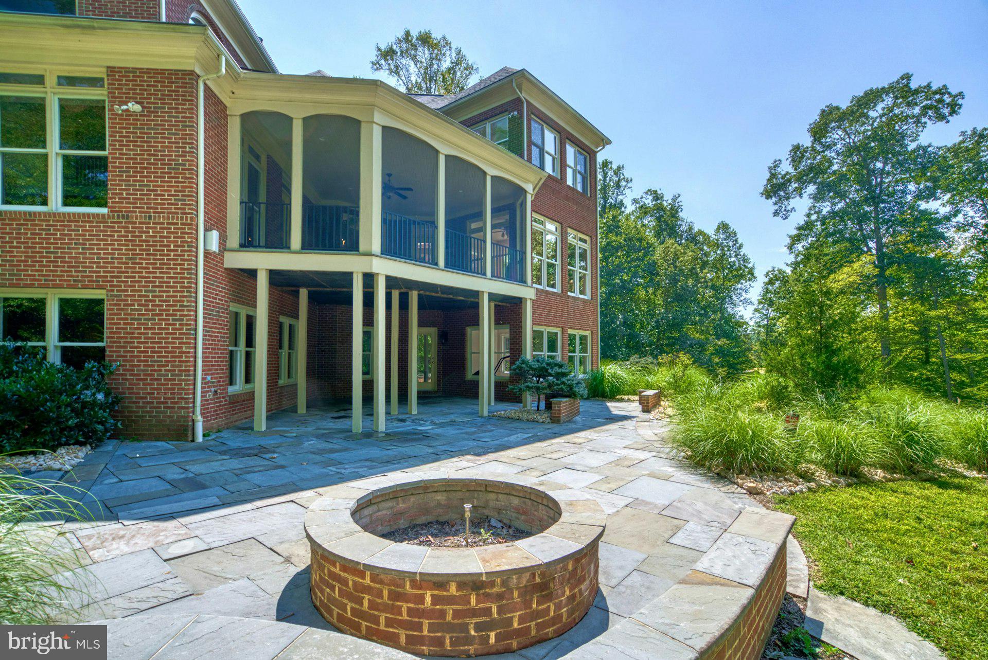 CATHEDRAL FOREST - Residential