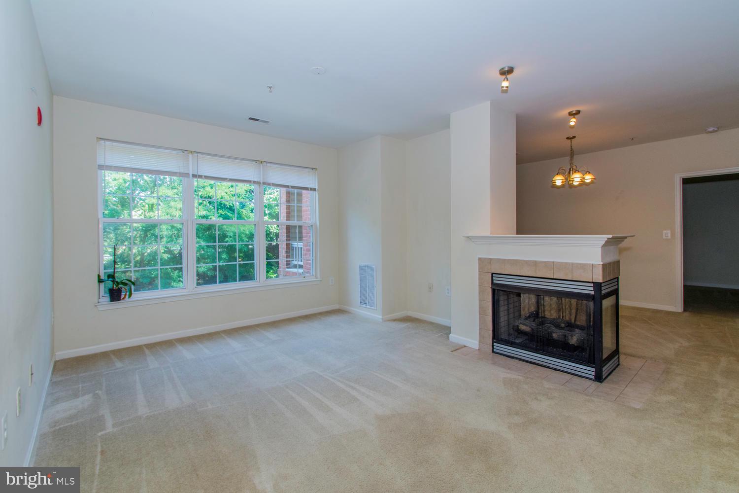 HIGH VIEW AT HUNT VALLEY - Residential