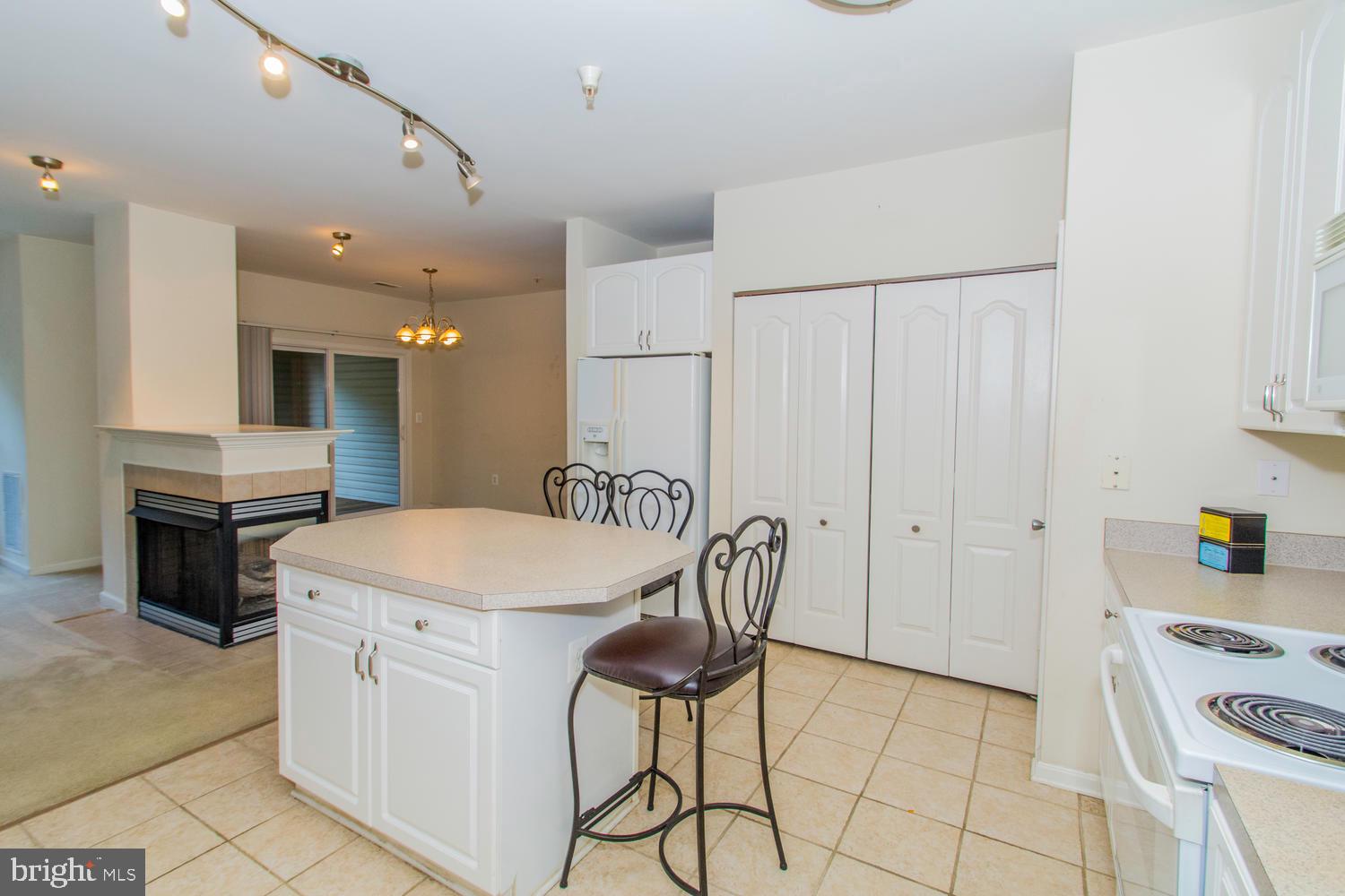 HIGH VIEW AT HUNT VALLEY - Residential