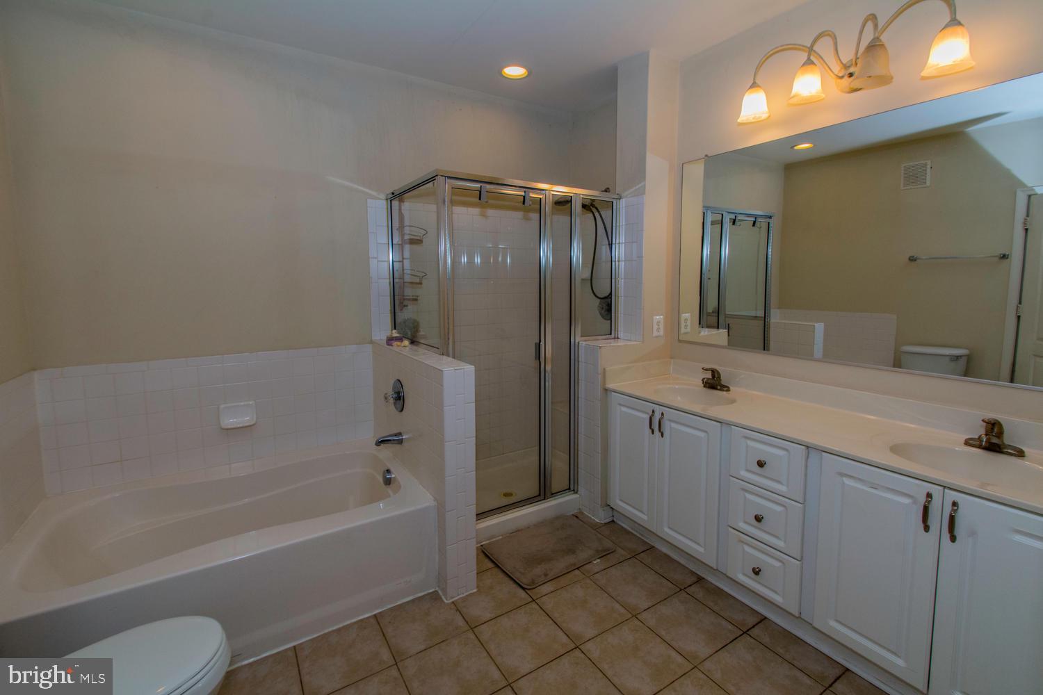 HIGH VIEW AT HUNT VALLEY - Residential