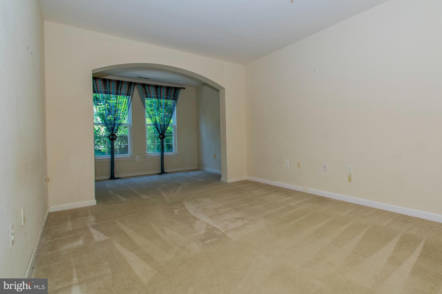 HIGH VIEW AT HUNT VALLEY - Residential