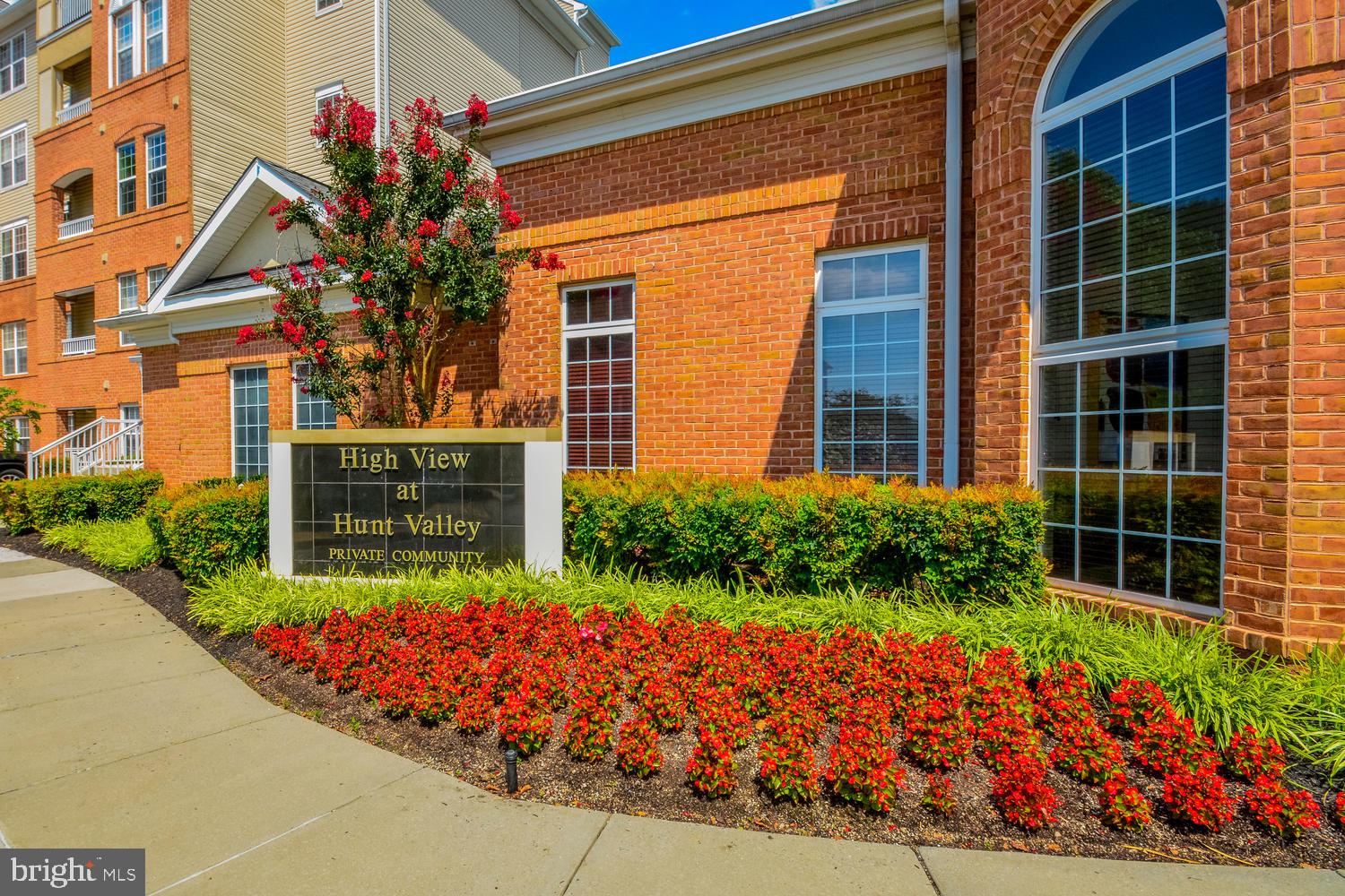HIGH VIEW AT HUNT VALLEY - Residential