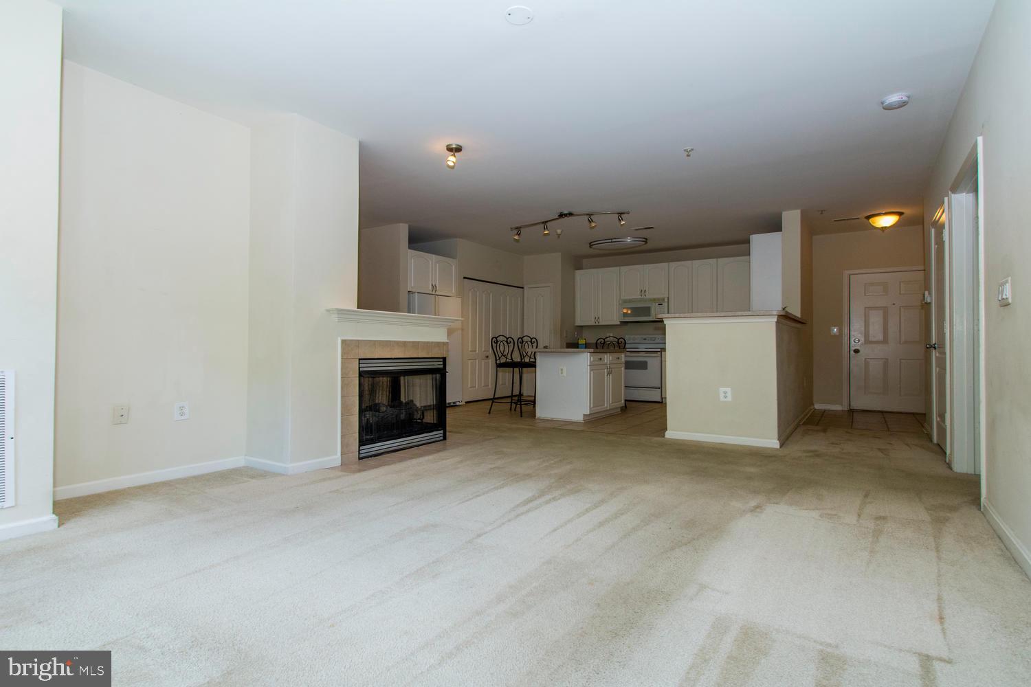 HIGH VIEW AT HUNT VALLEY - Residential