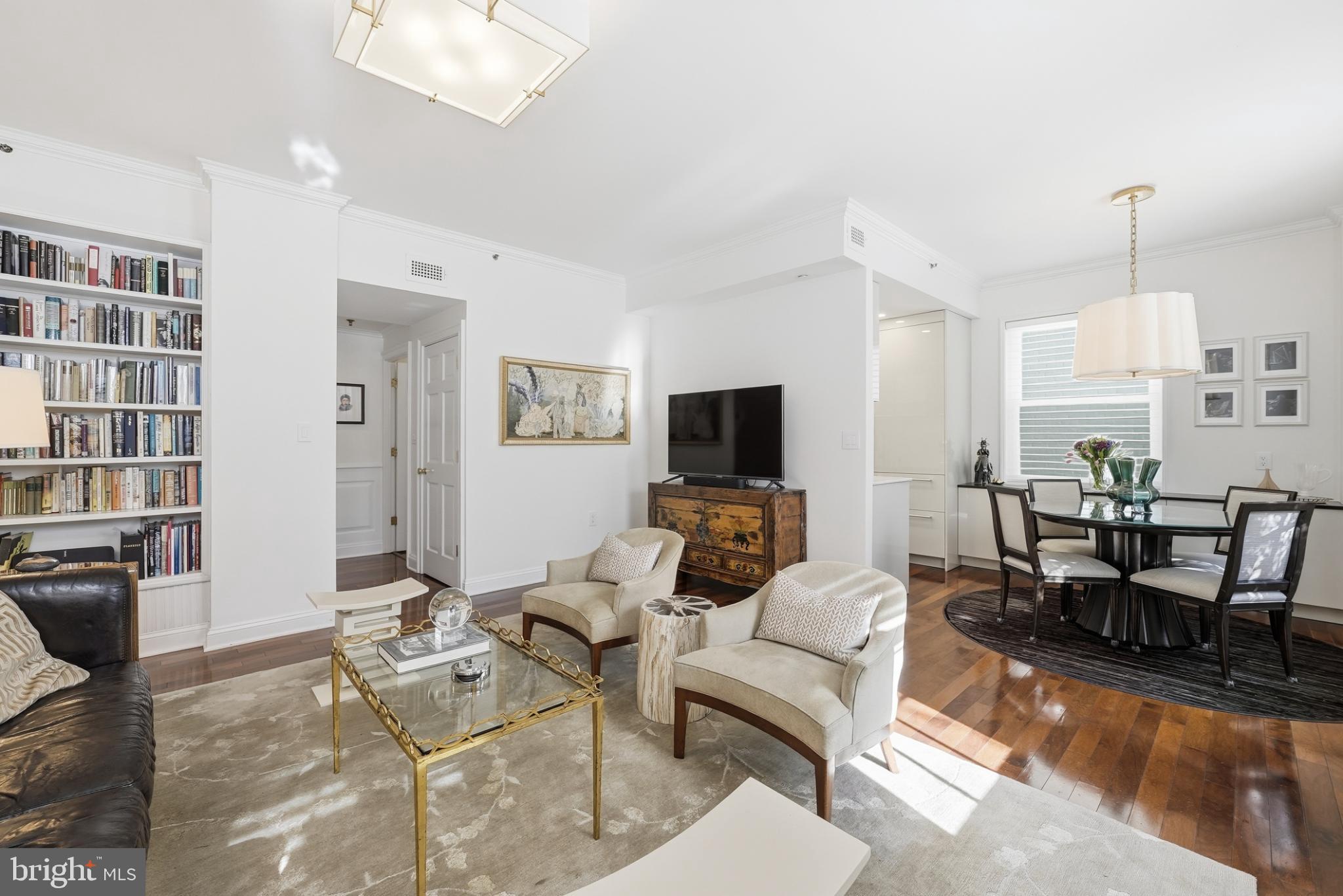 1621 T STREET NW 206