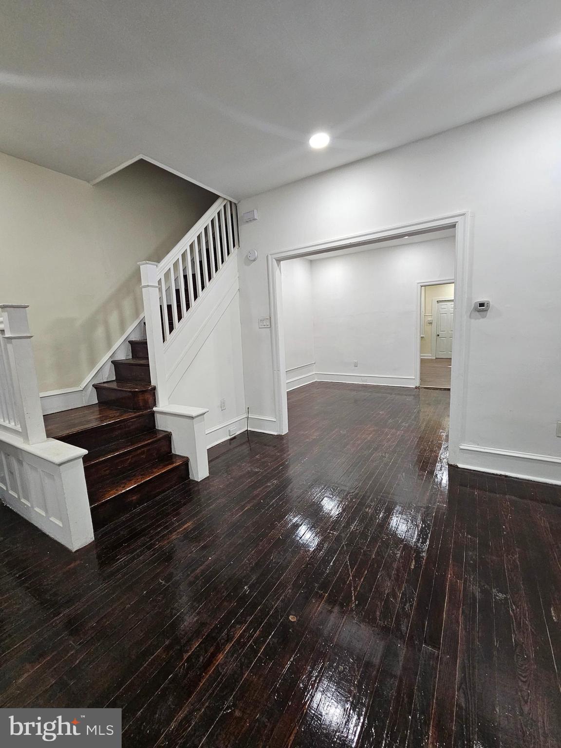 LOGAN - Residential Lease