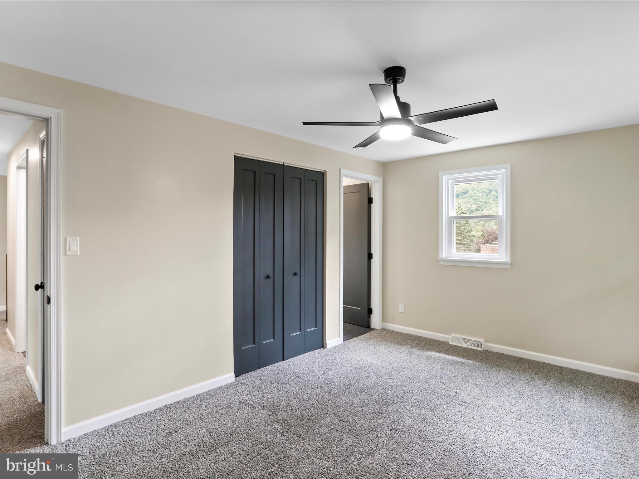 HAWTHORN HEIGHTS - Residential