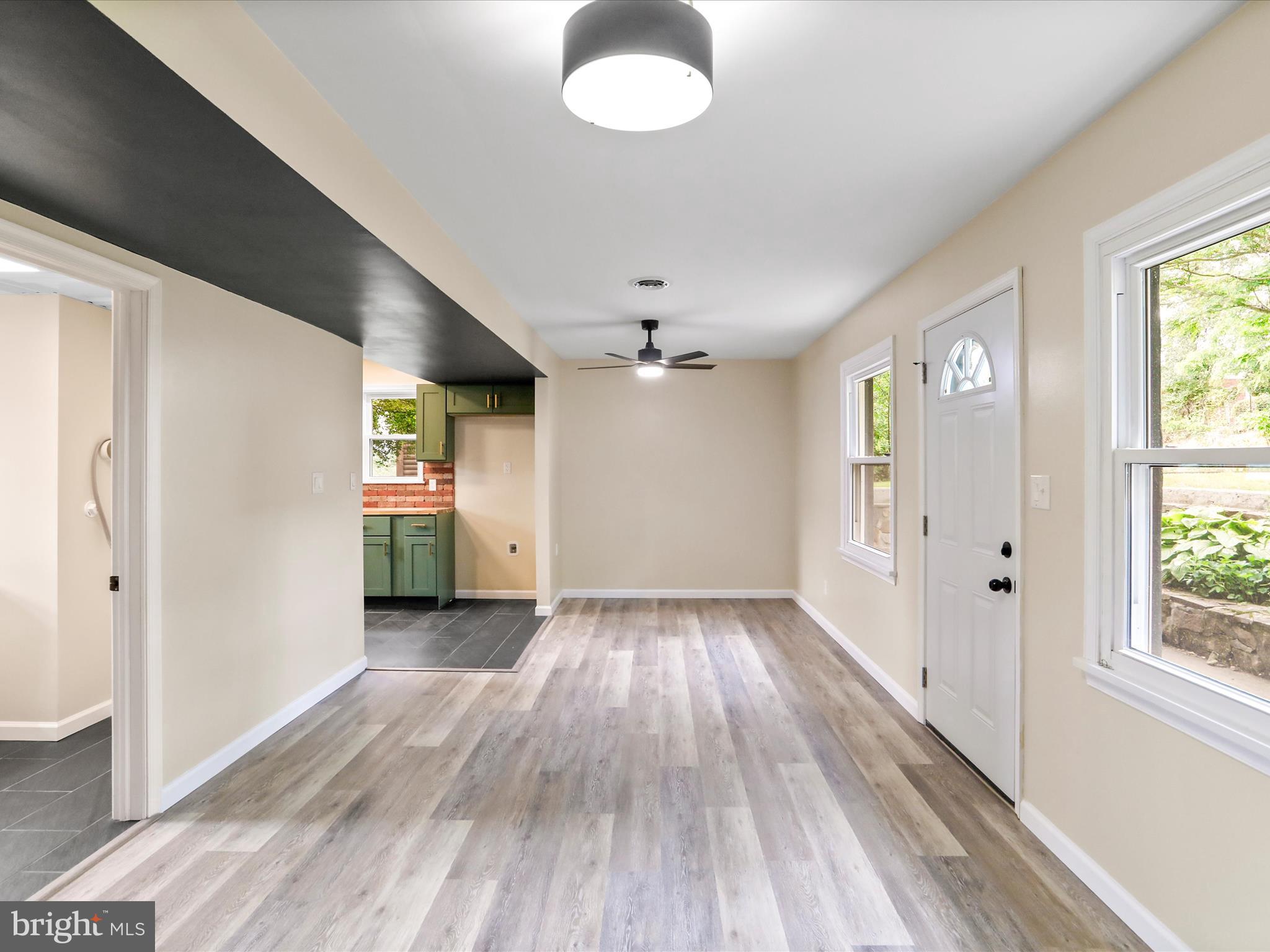 HAWTHORN HEIGHTS - Residential