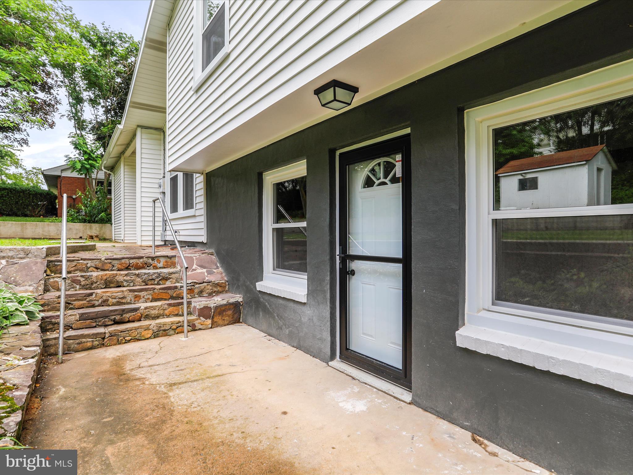 HAWTHORN HEIGHTS - Residential