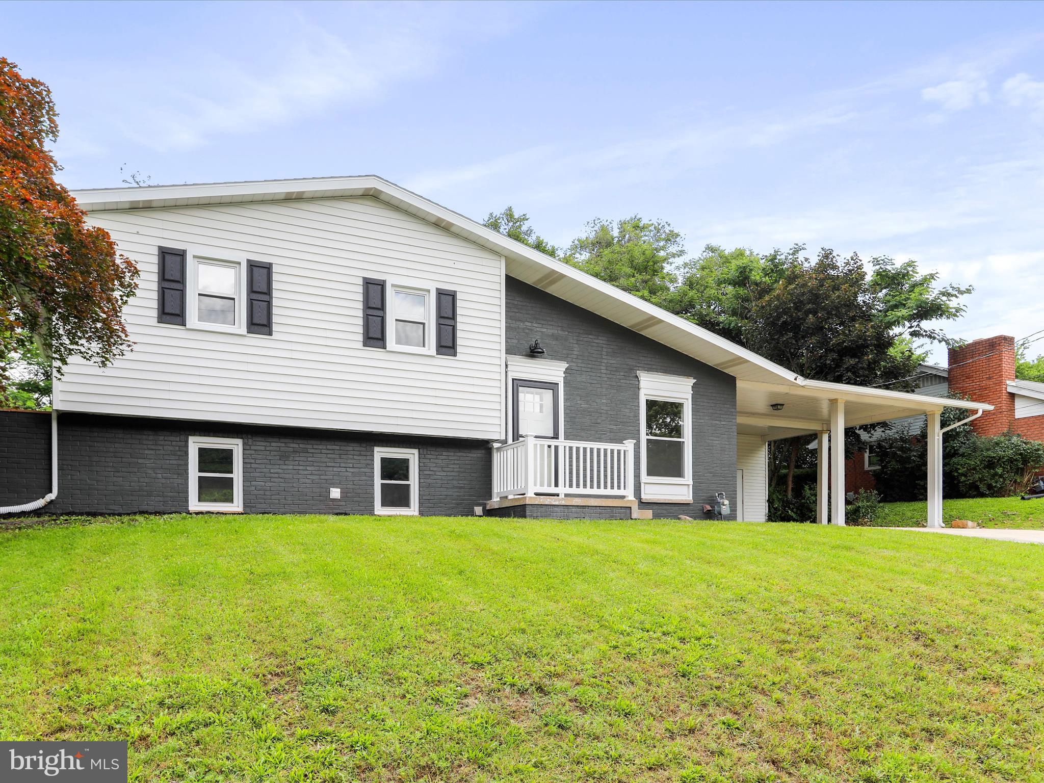 HAWTHORN HEIGHTS - Residential