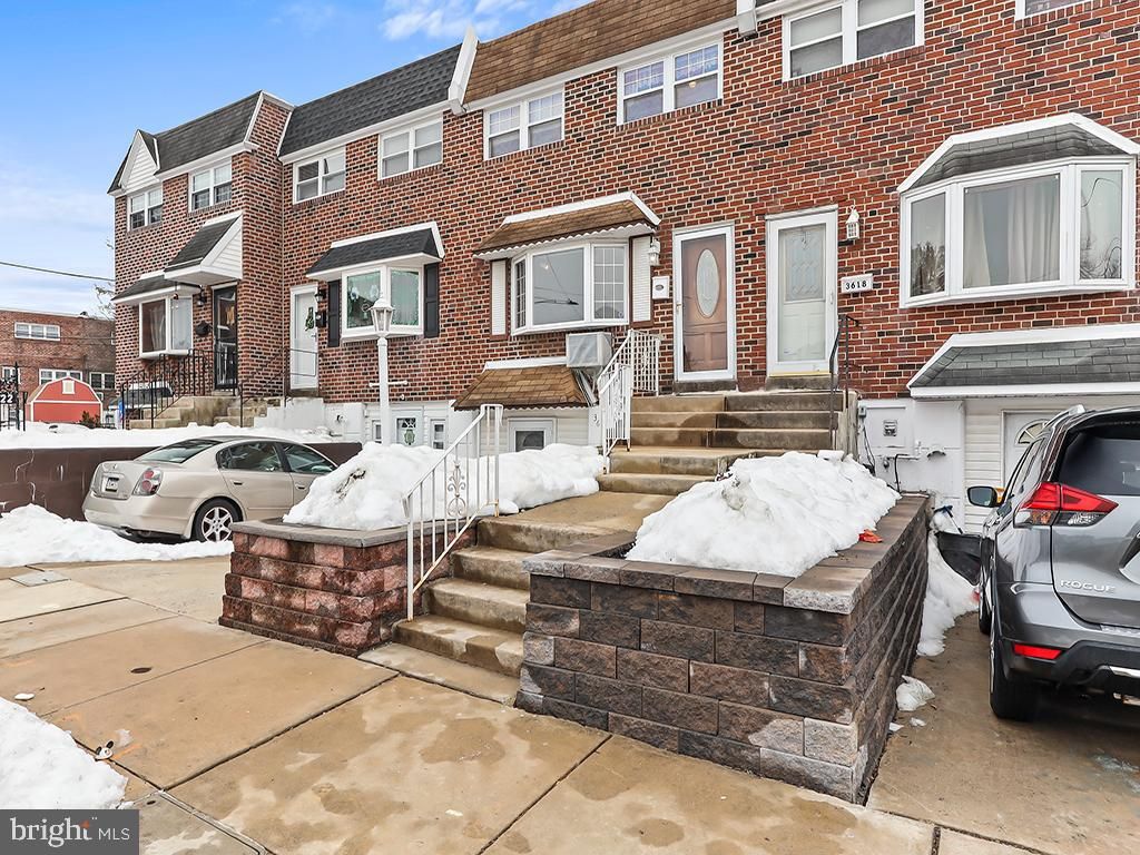 Photo of 3620 Canby Drive, PHILADELPHIA, PA 19154 (MLS # PAPH2584398)
