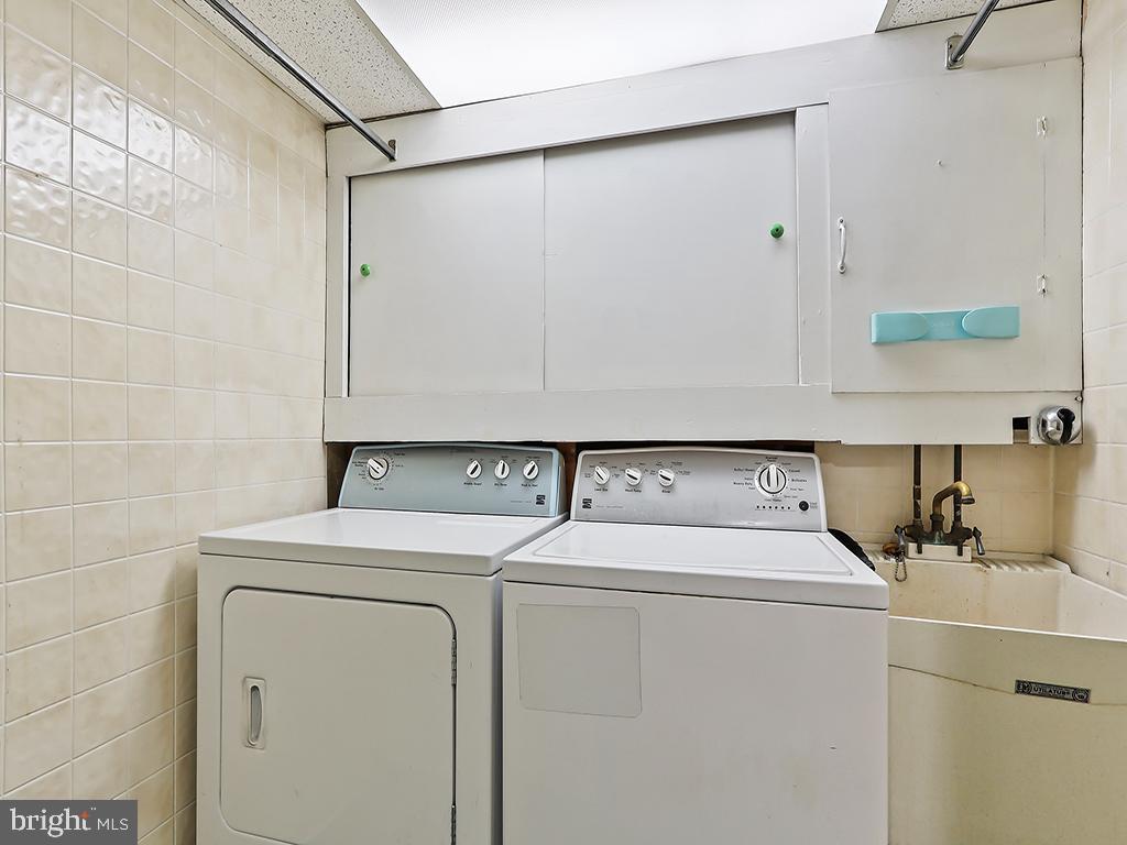 PARKWOOD - Residential