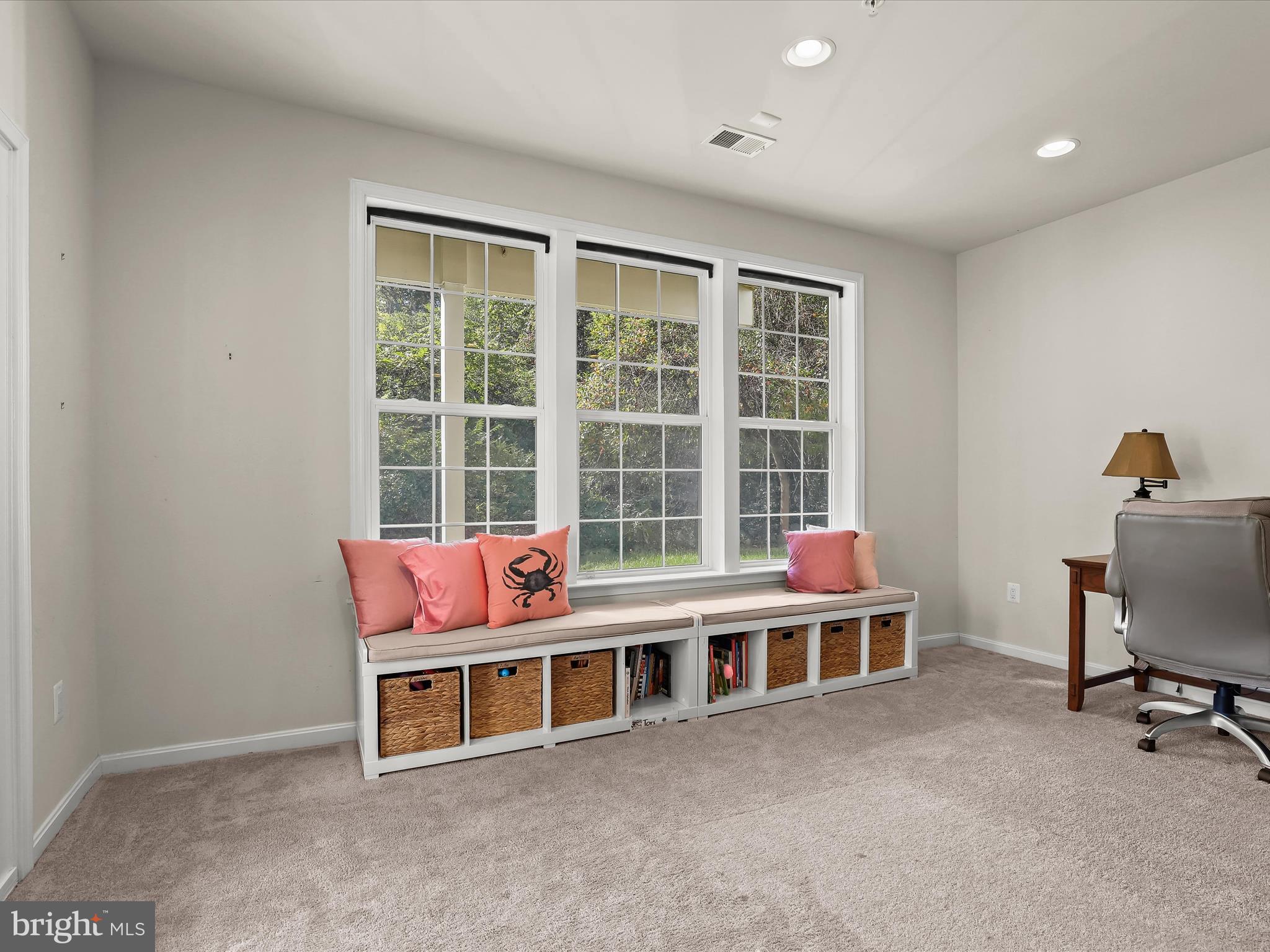 VILLAGGIO ENCLAVE - Residential