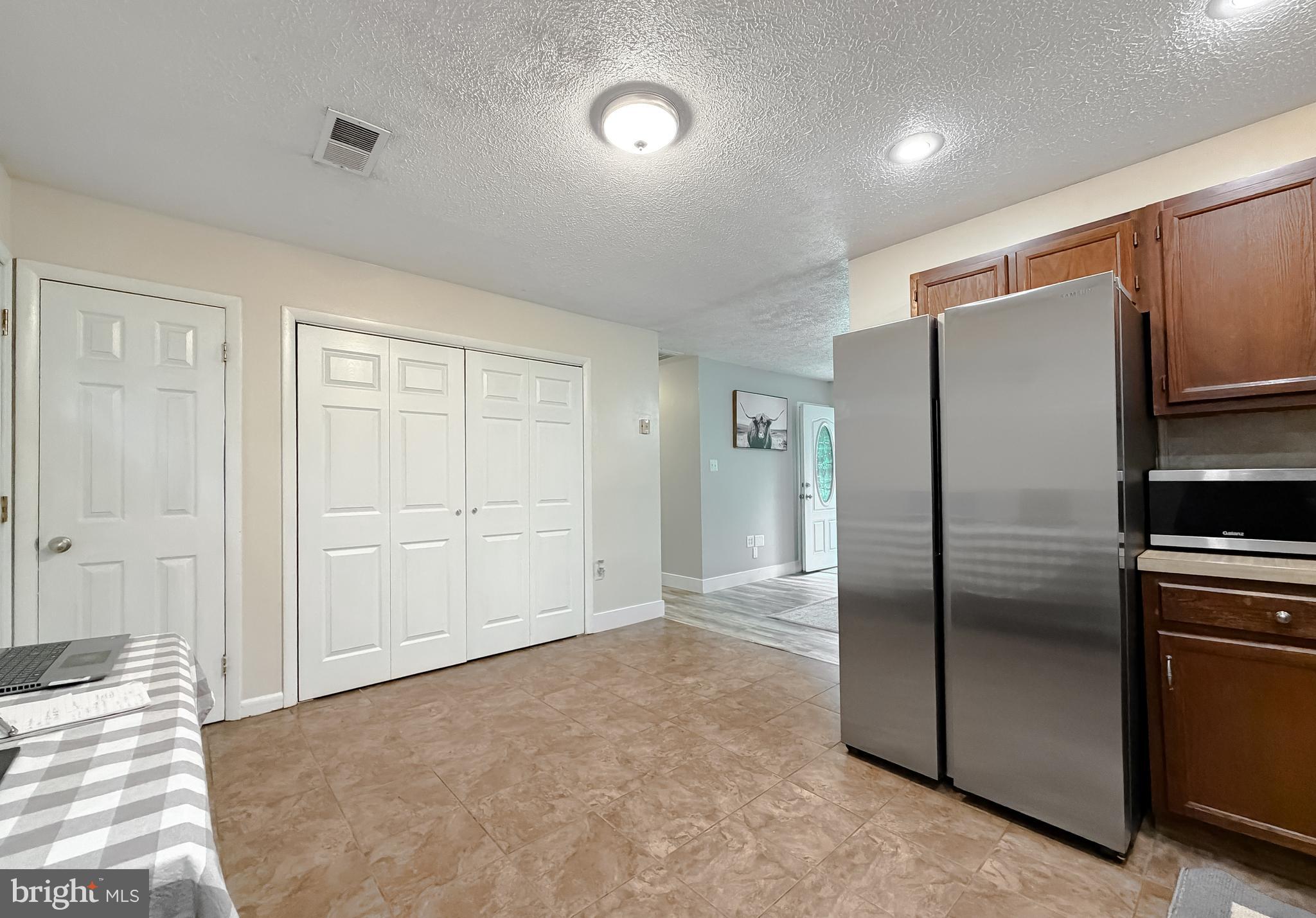 COONEY NECK - Residential