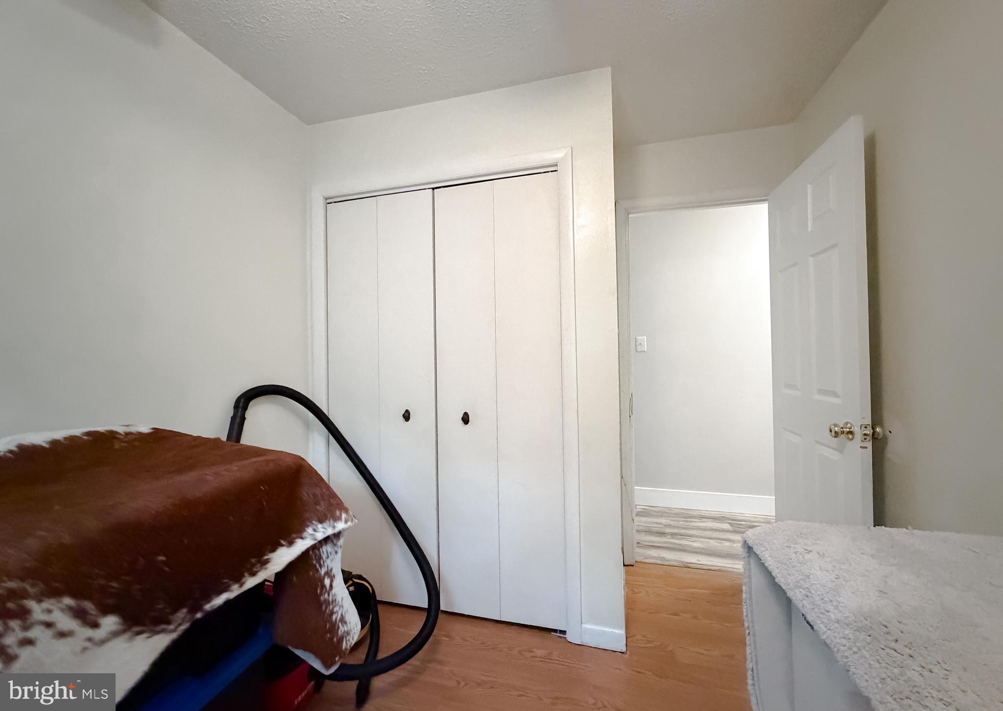 COONEY NECK - Residential