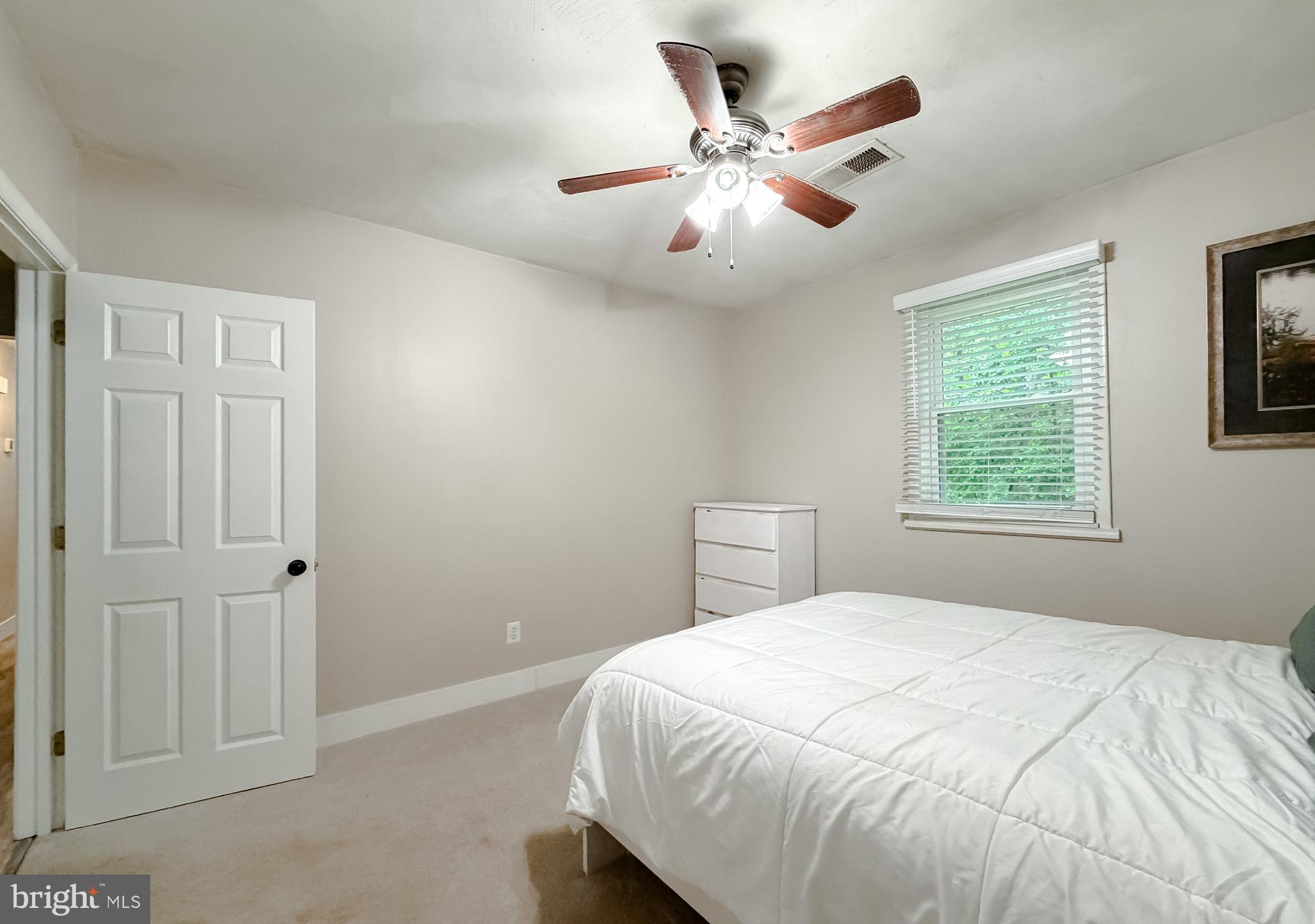 COONEY NECK - Residential