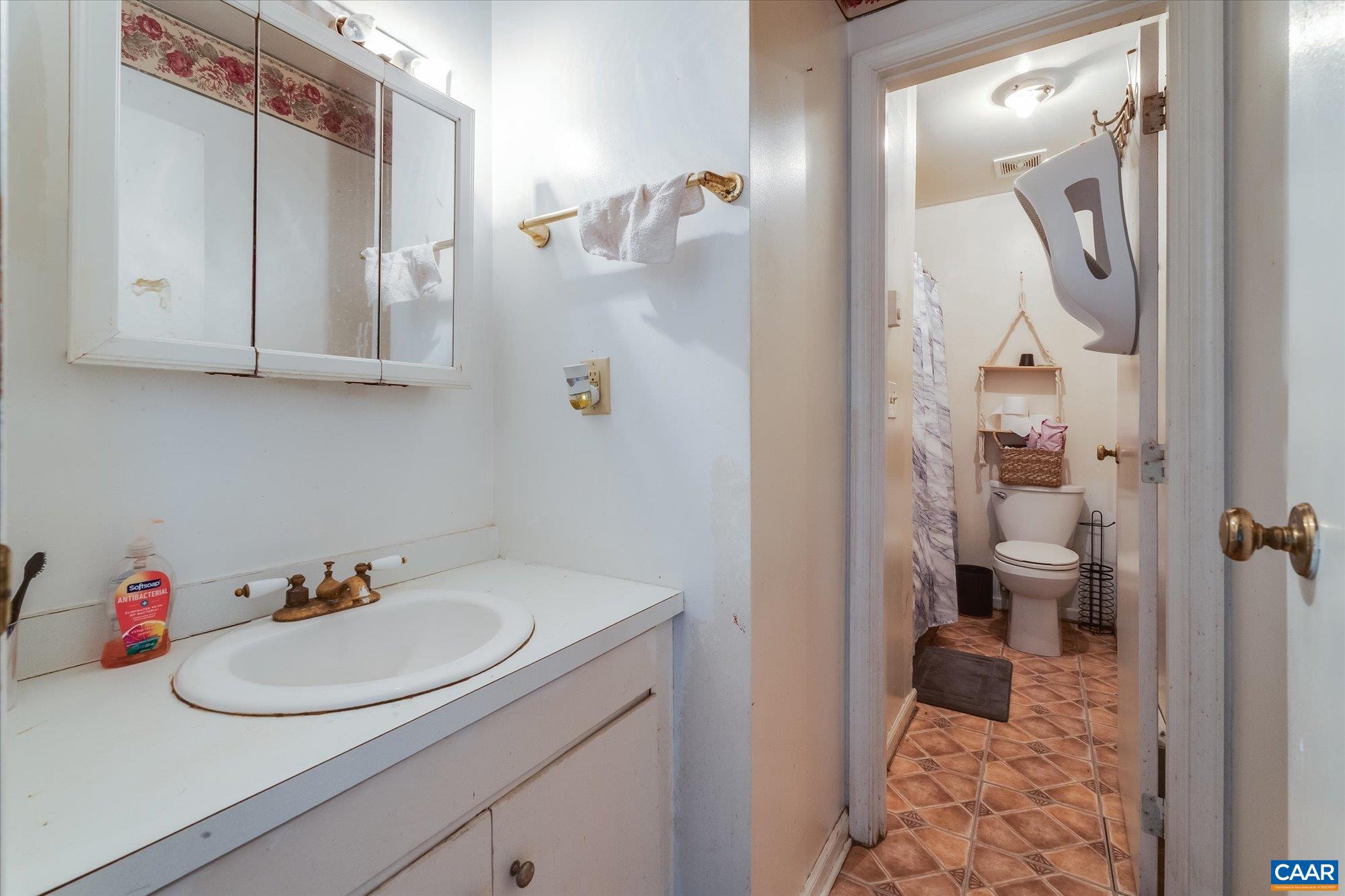 ORANGEDALE - Residential